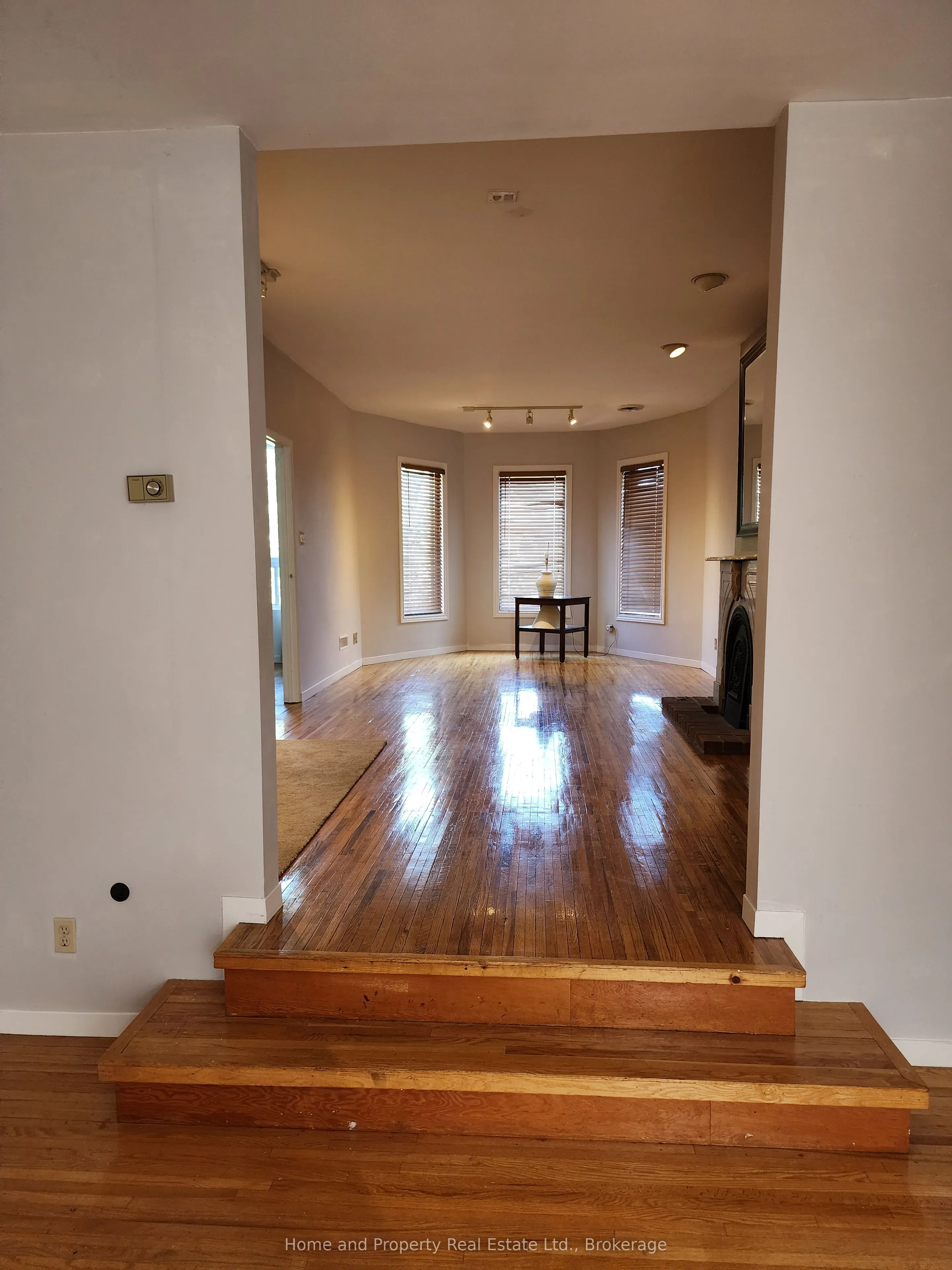 376 Berkeley Street, #Upper
