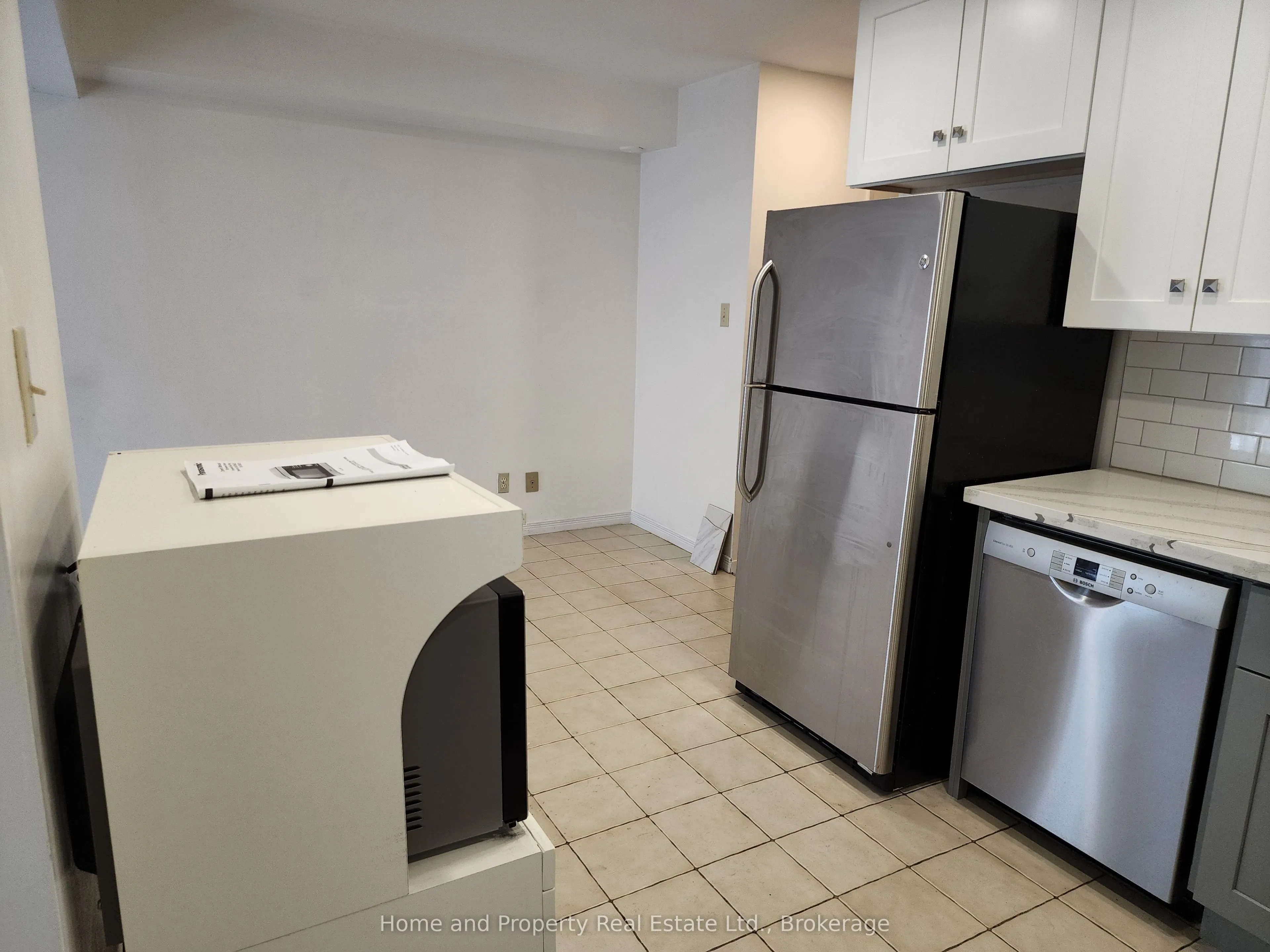376 Berkeley Street, #Upper