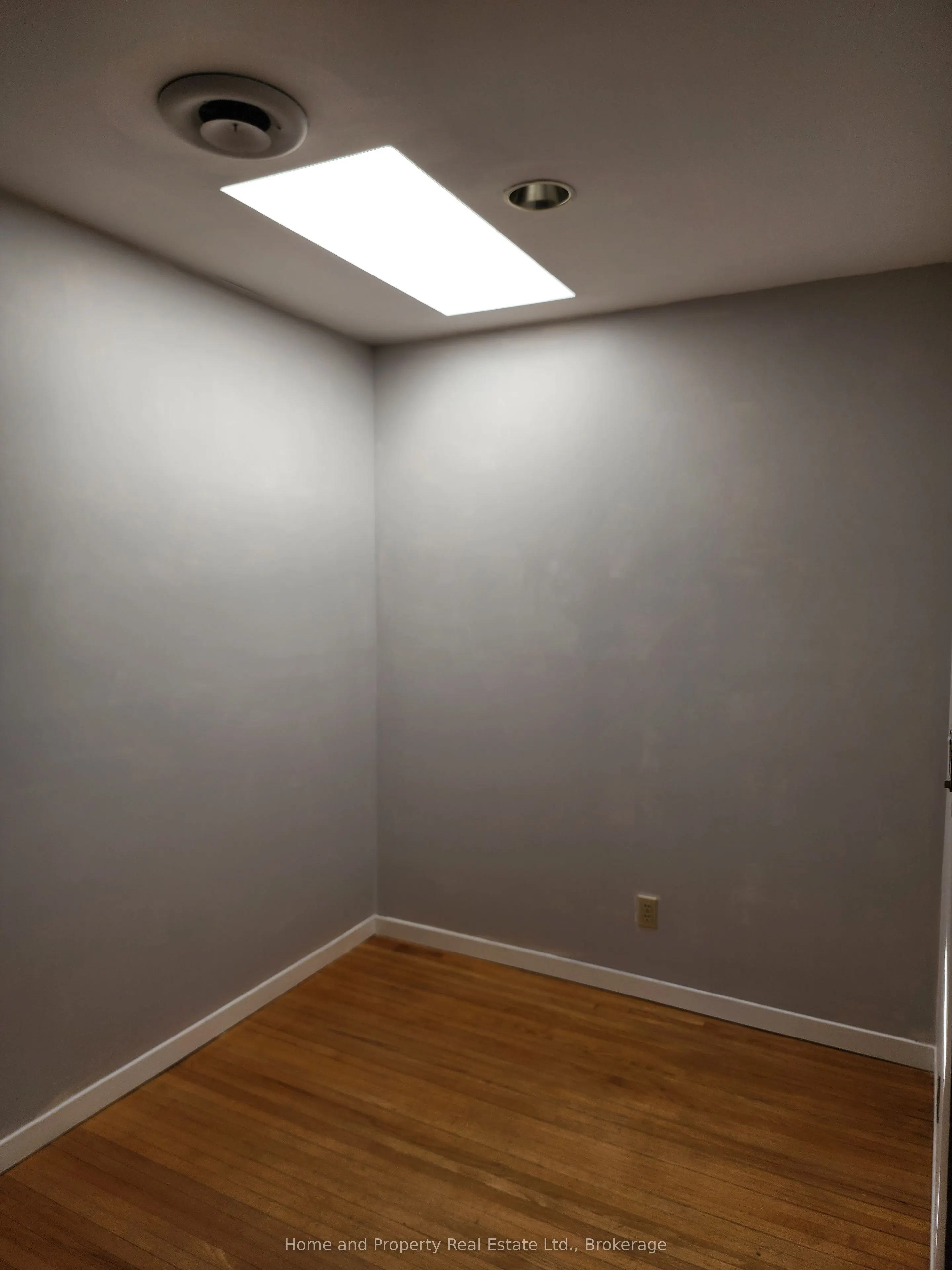376 Berkeley Street, #Upper