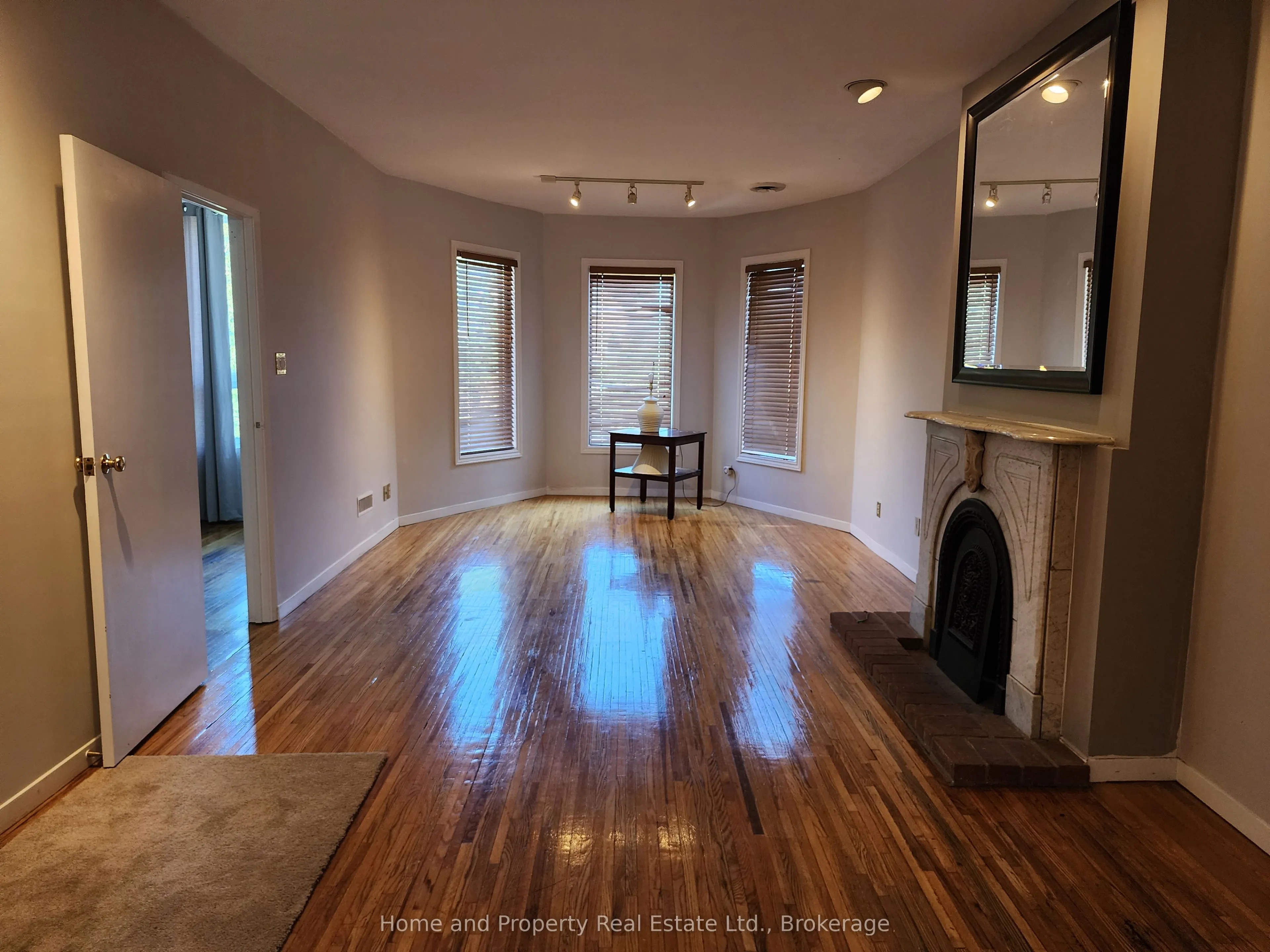 376 Berkeley Street, #Upper