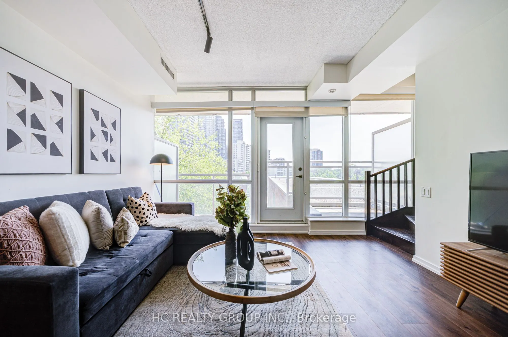 30 Canterbury Place, #503