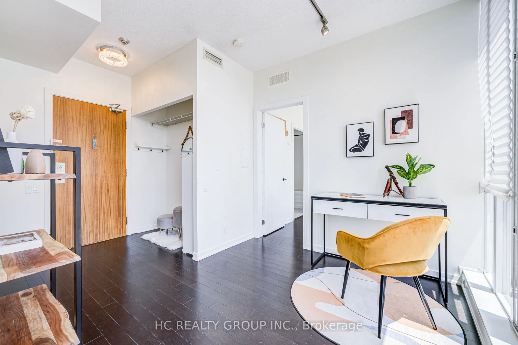30 Canterbury Place, #503