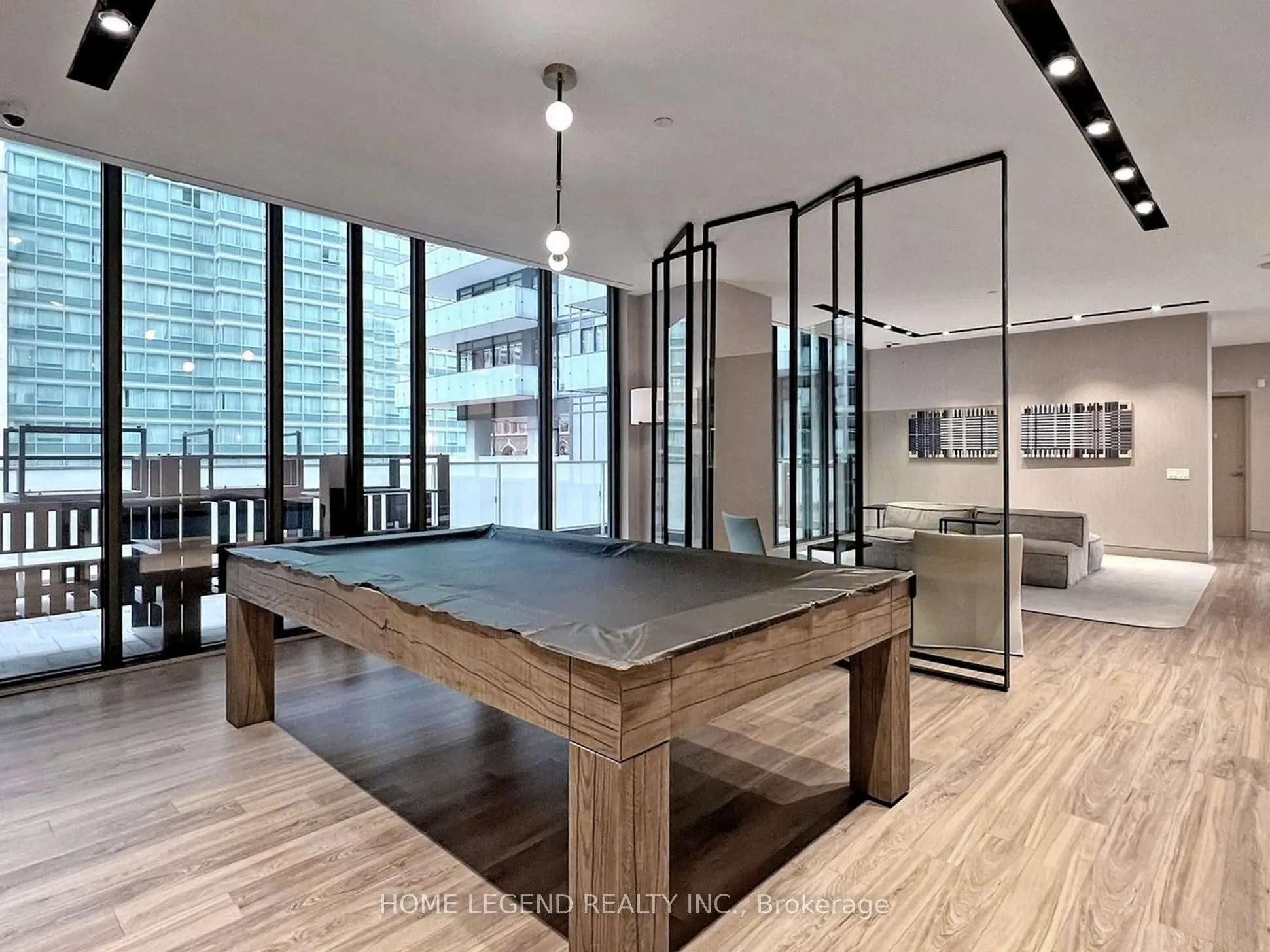 25 Richmond Street E, #1108