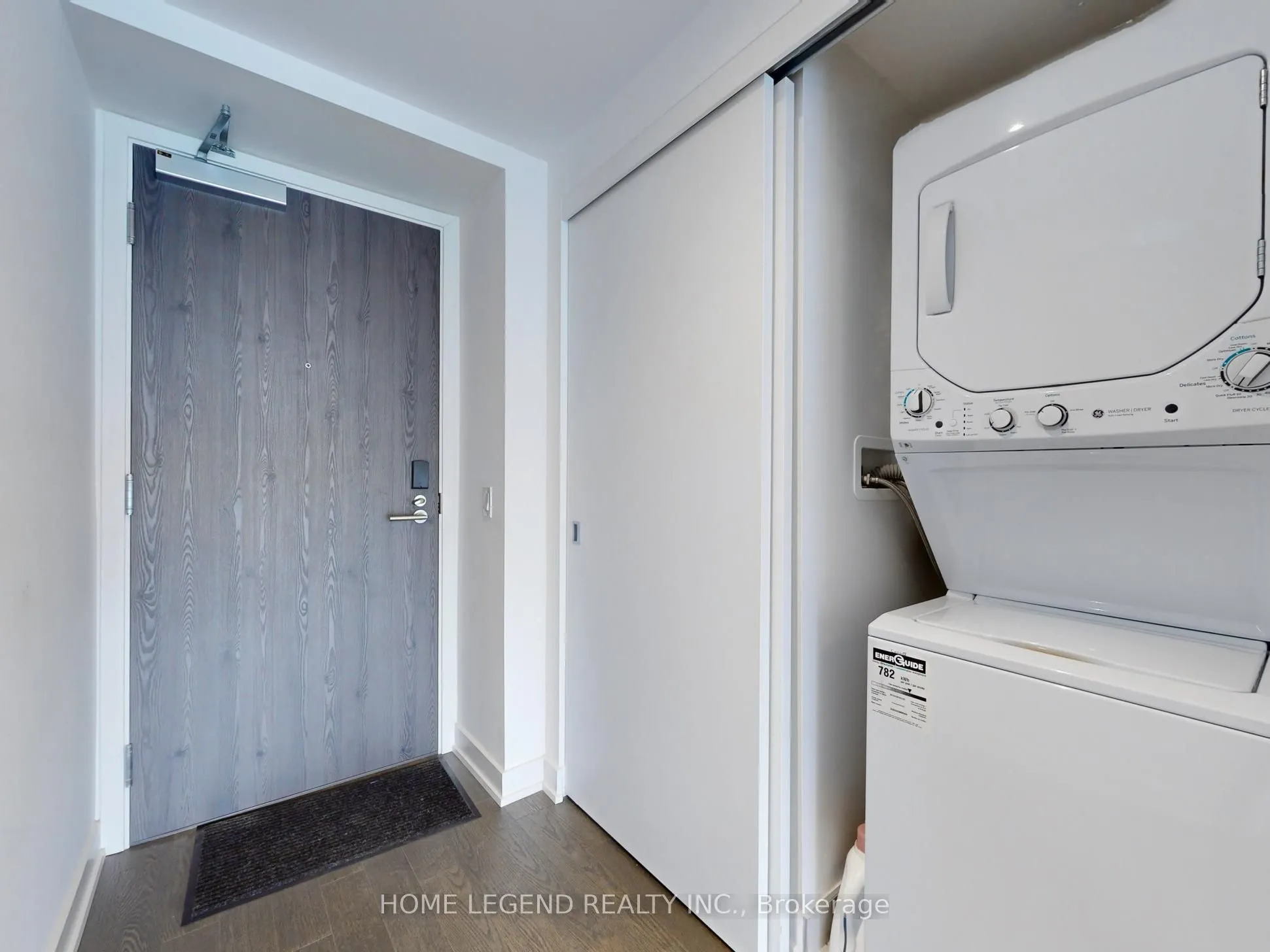 25 Richmond Street E, #1108