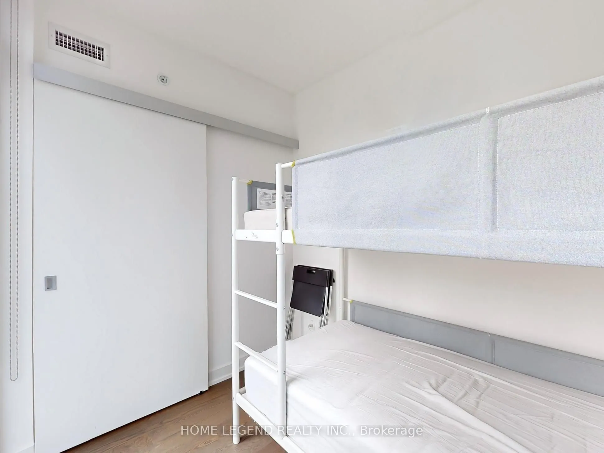 25 Richmond Street E, #1108