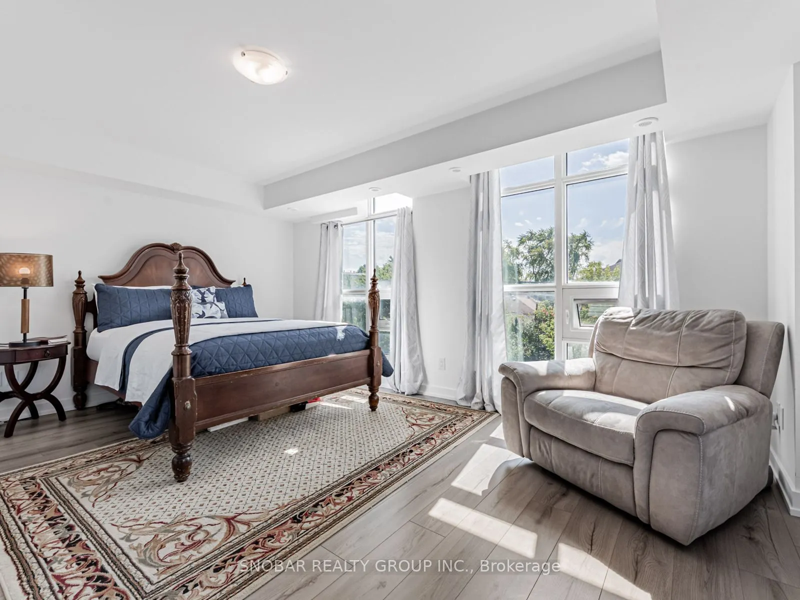 861 Sheppard Avenue W, #1