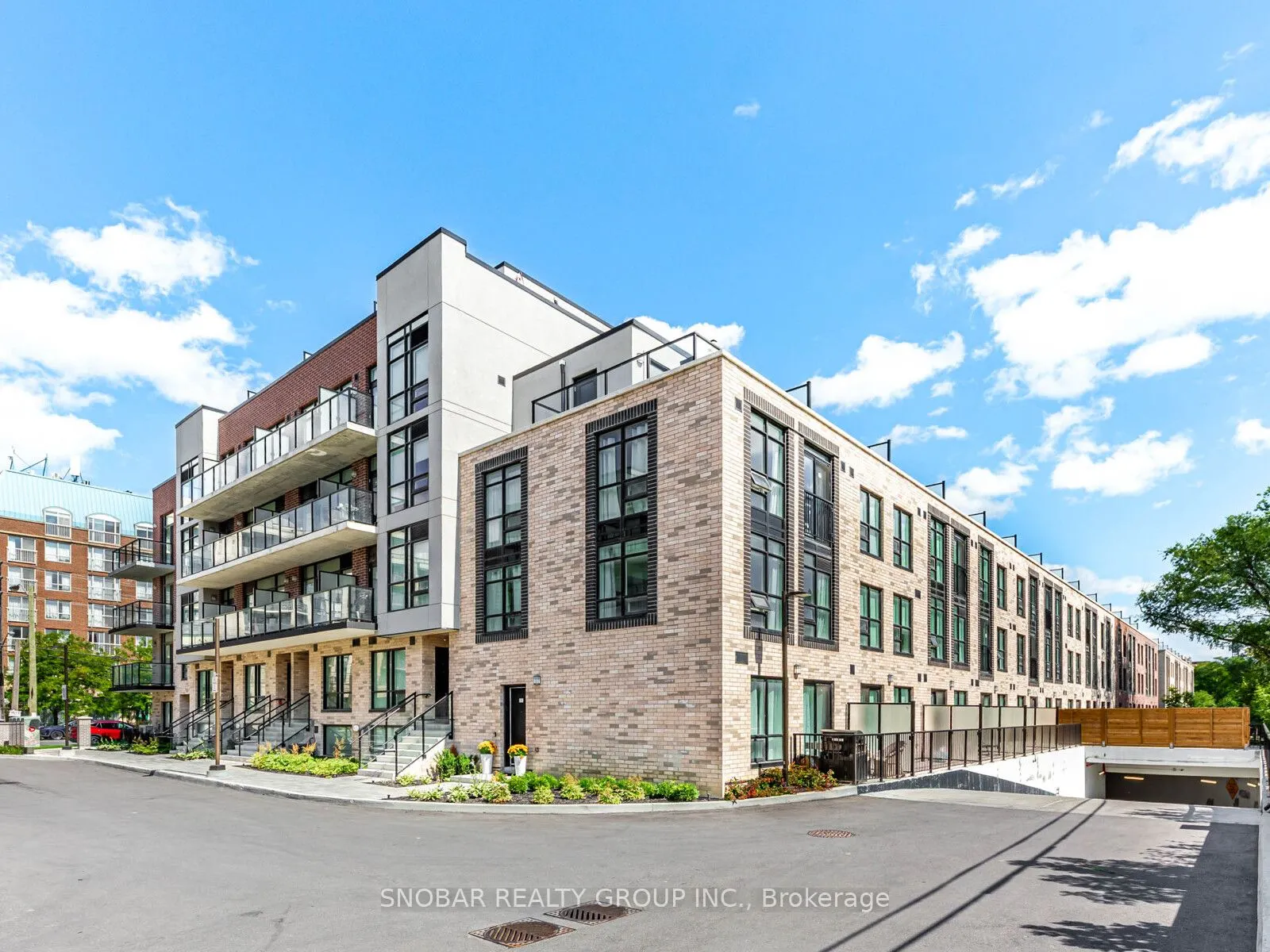 861 Sheppard Avenue W, #1