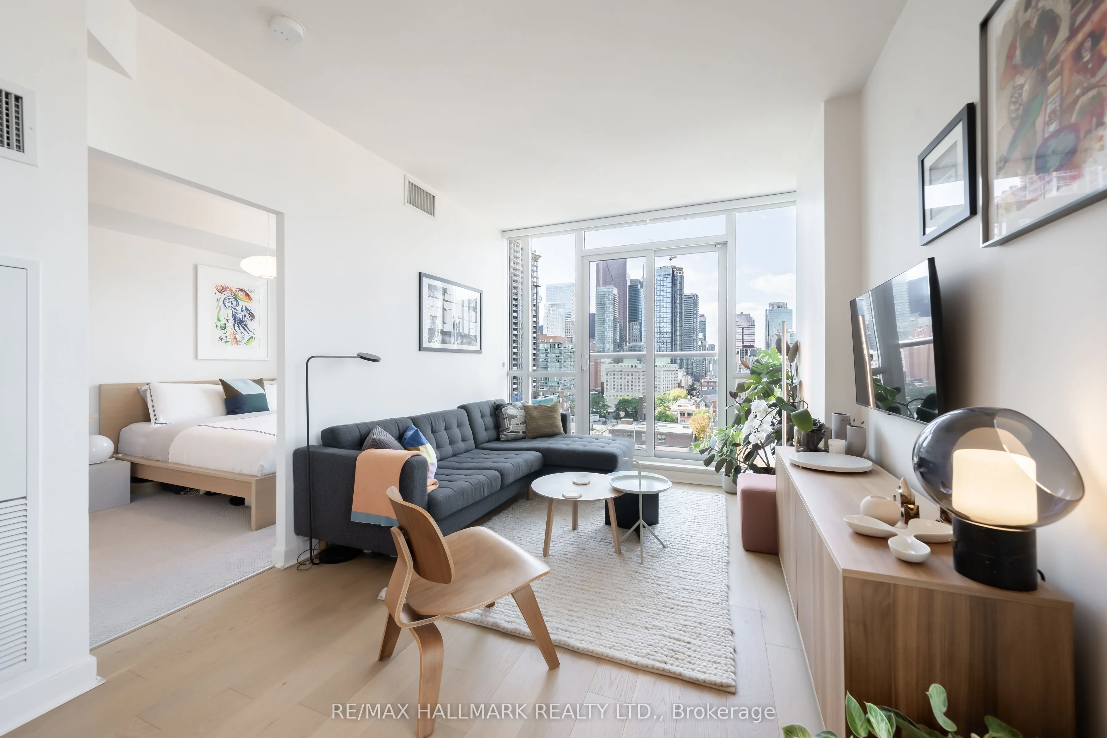 320 Richmond Street E, #1314
