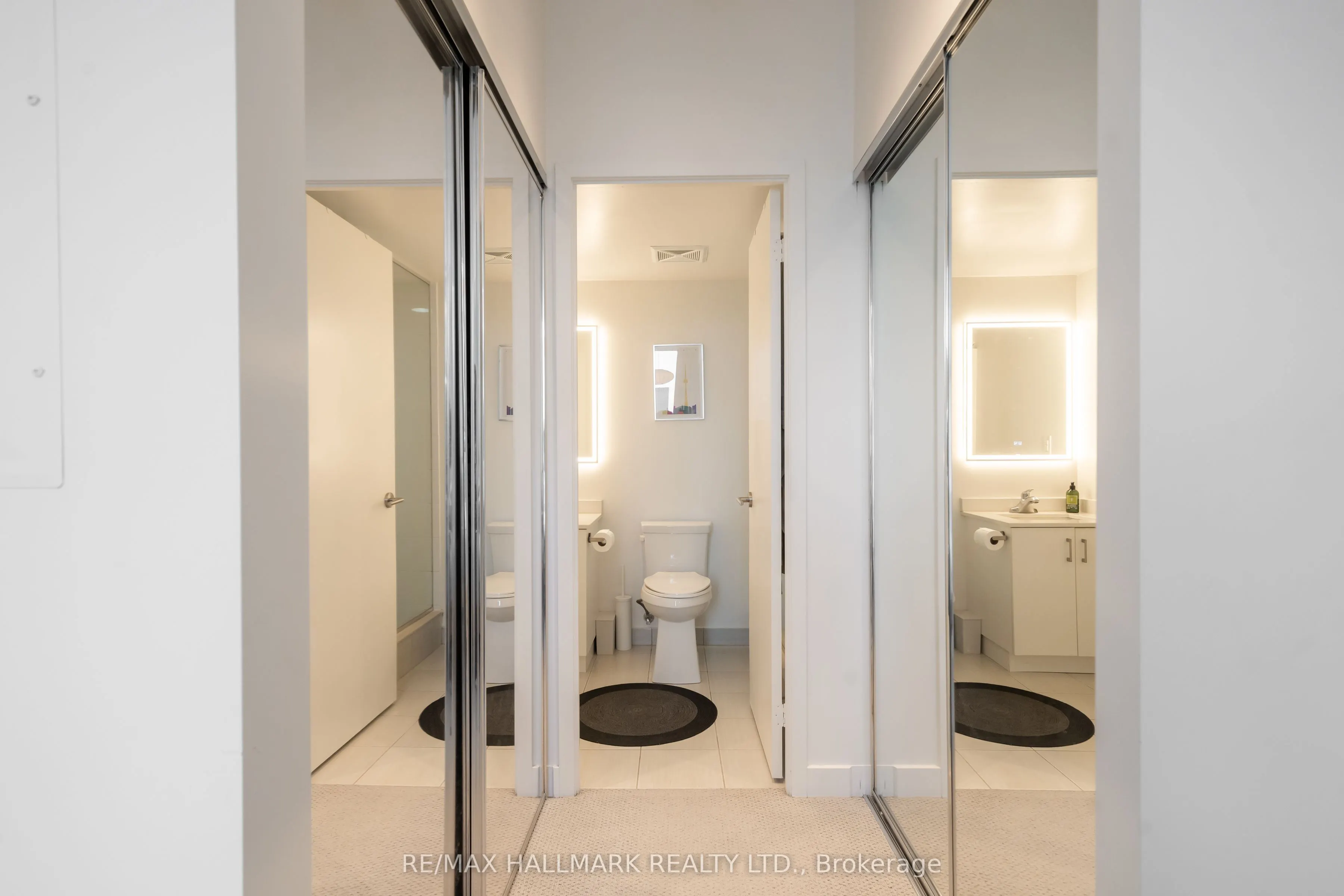 320 Richmond Street E, #1314