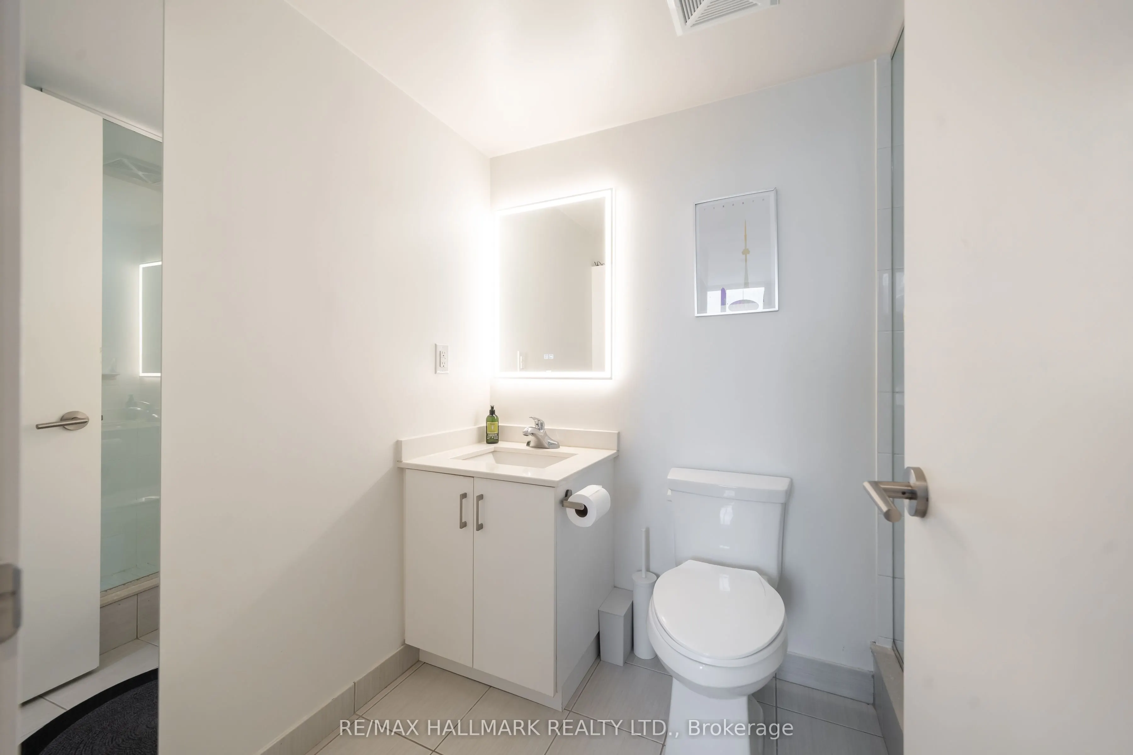 320 Richmond Street E, #1314