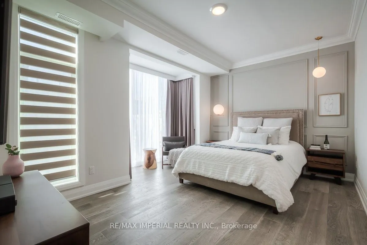 18 Greenbriar Road, #8