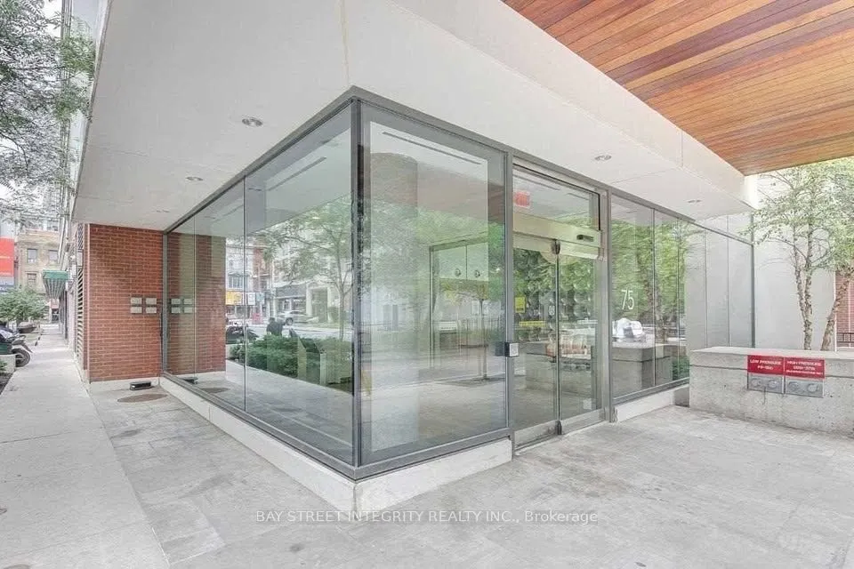 75 St Nicholas Street, #603