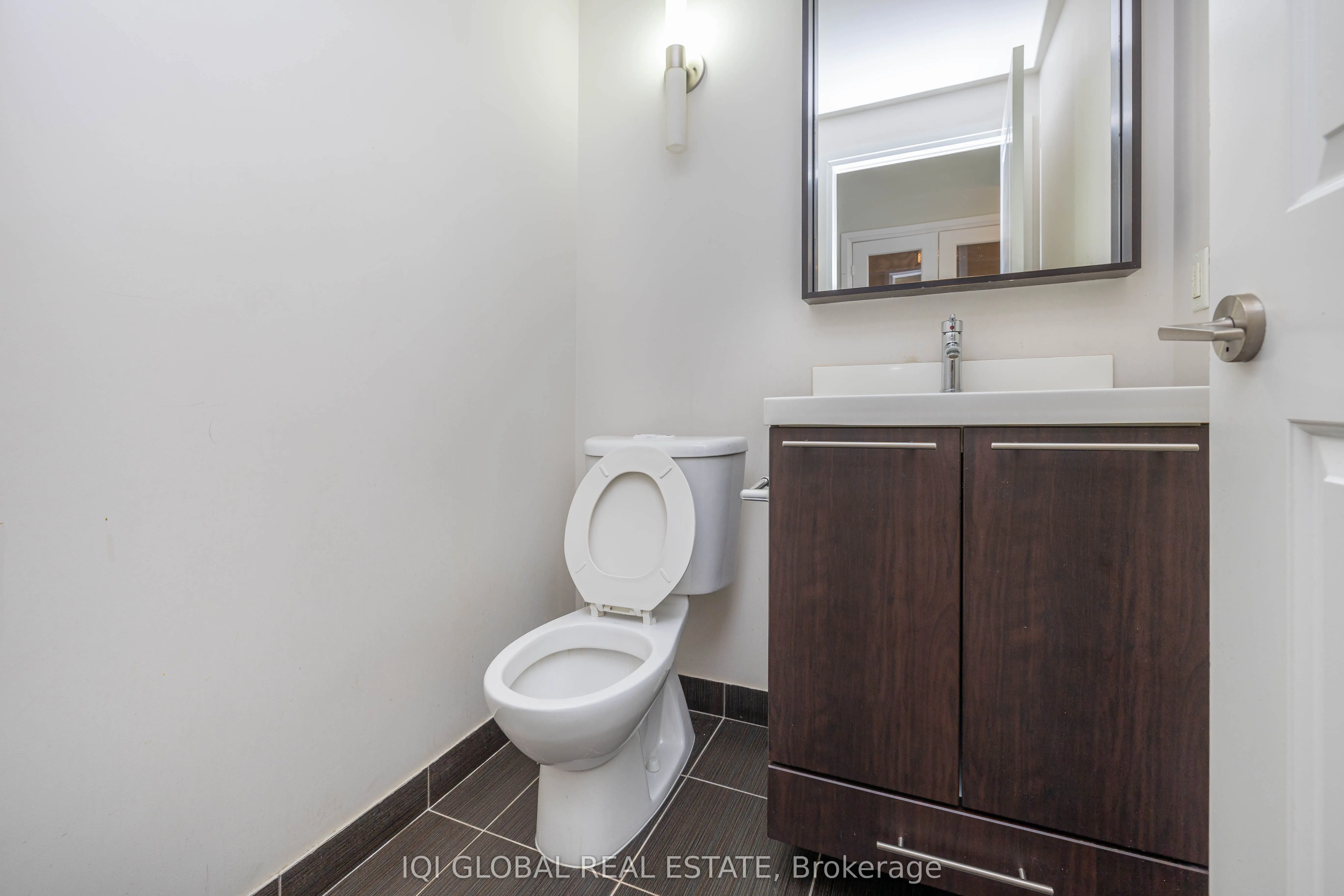 100 Harrison Garden Boulevard, #723