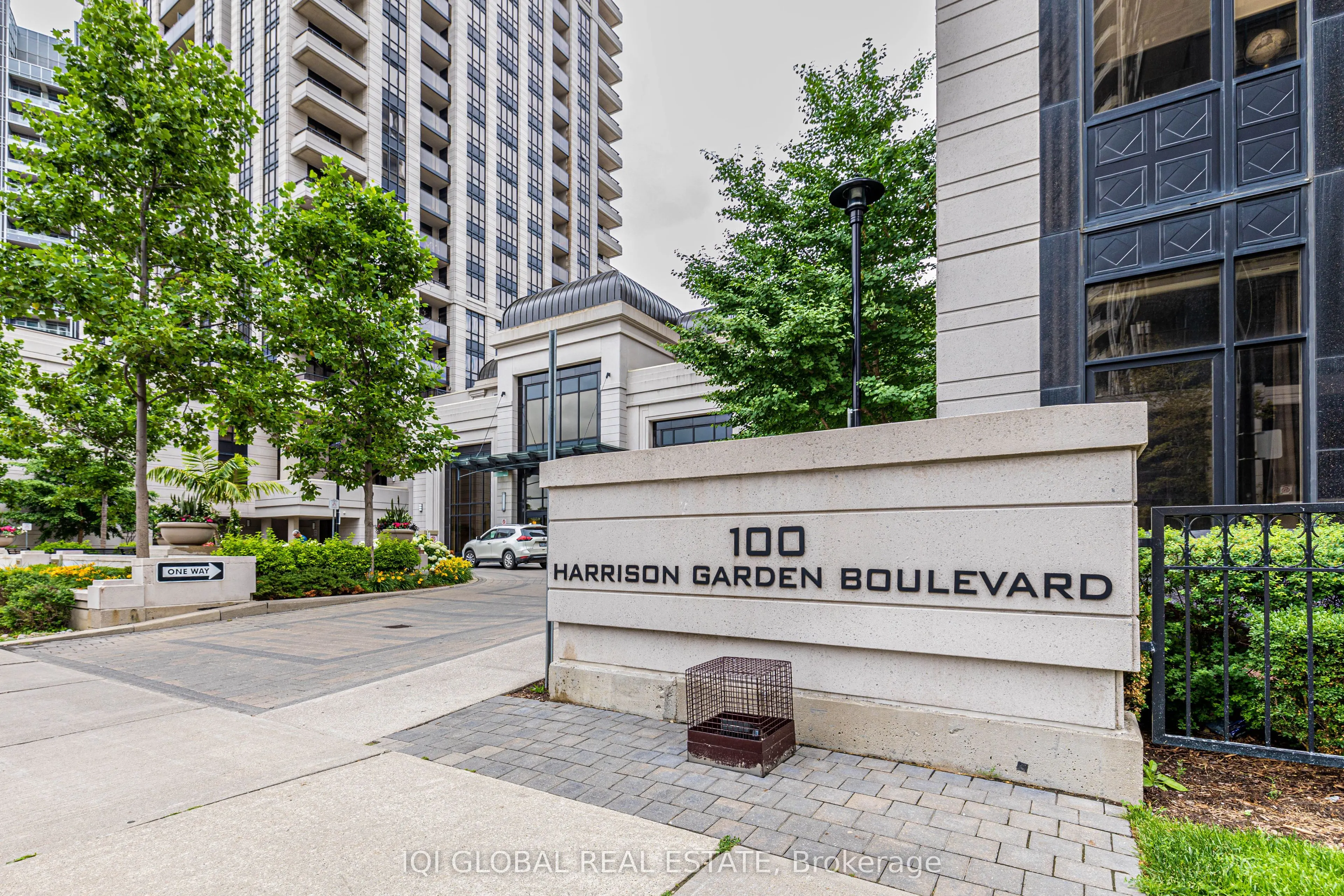 100 Harrison Garden Boulevard, #723