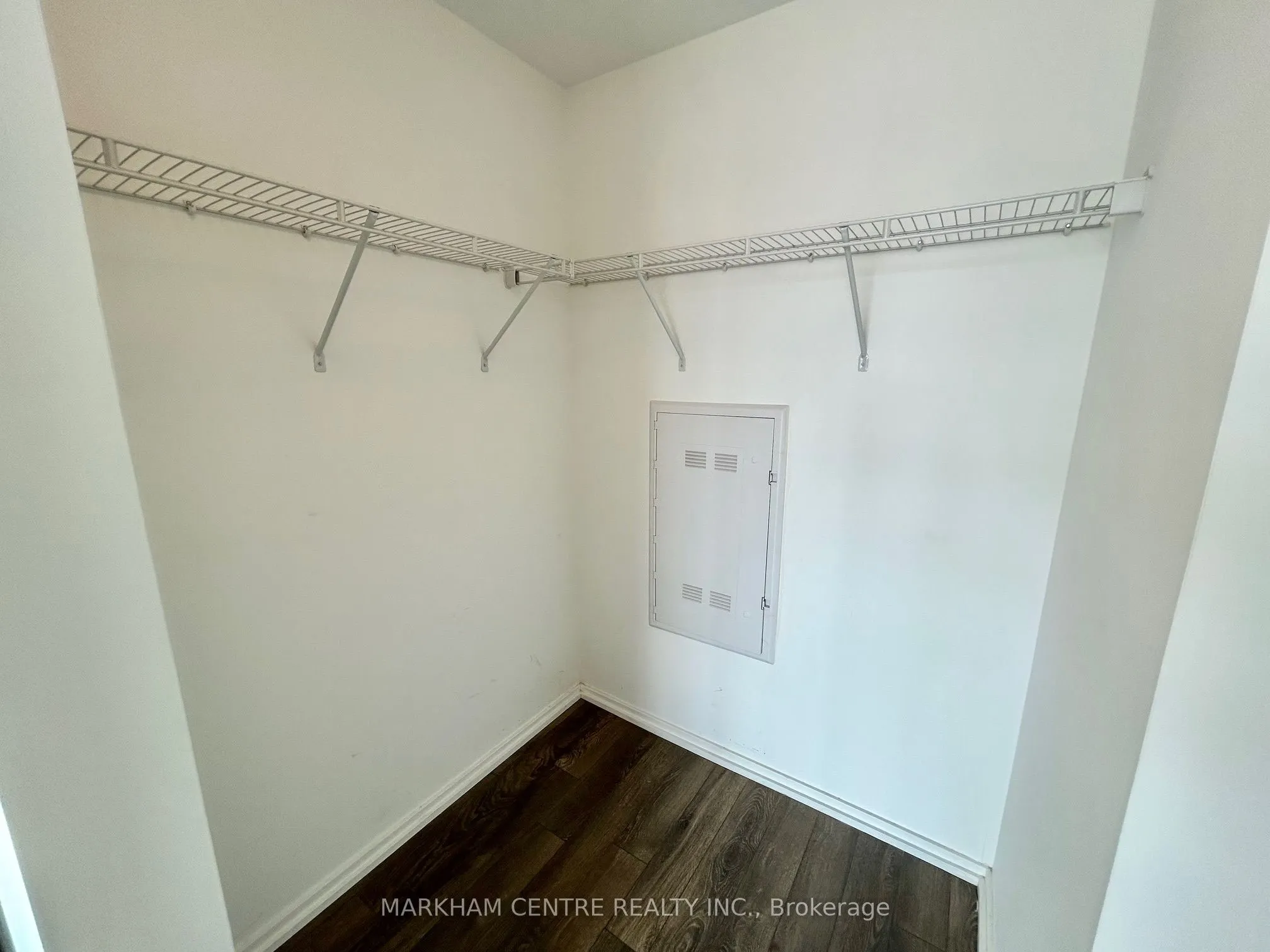 197 Yonge Street, #3307