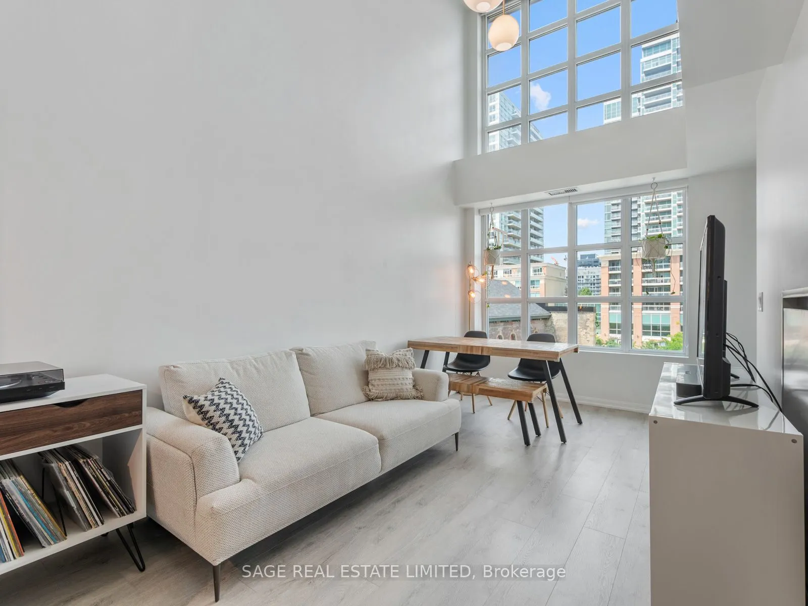 65 East Liberty Street, #515