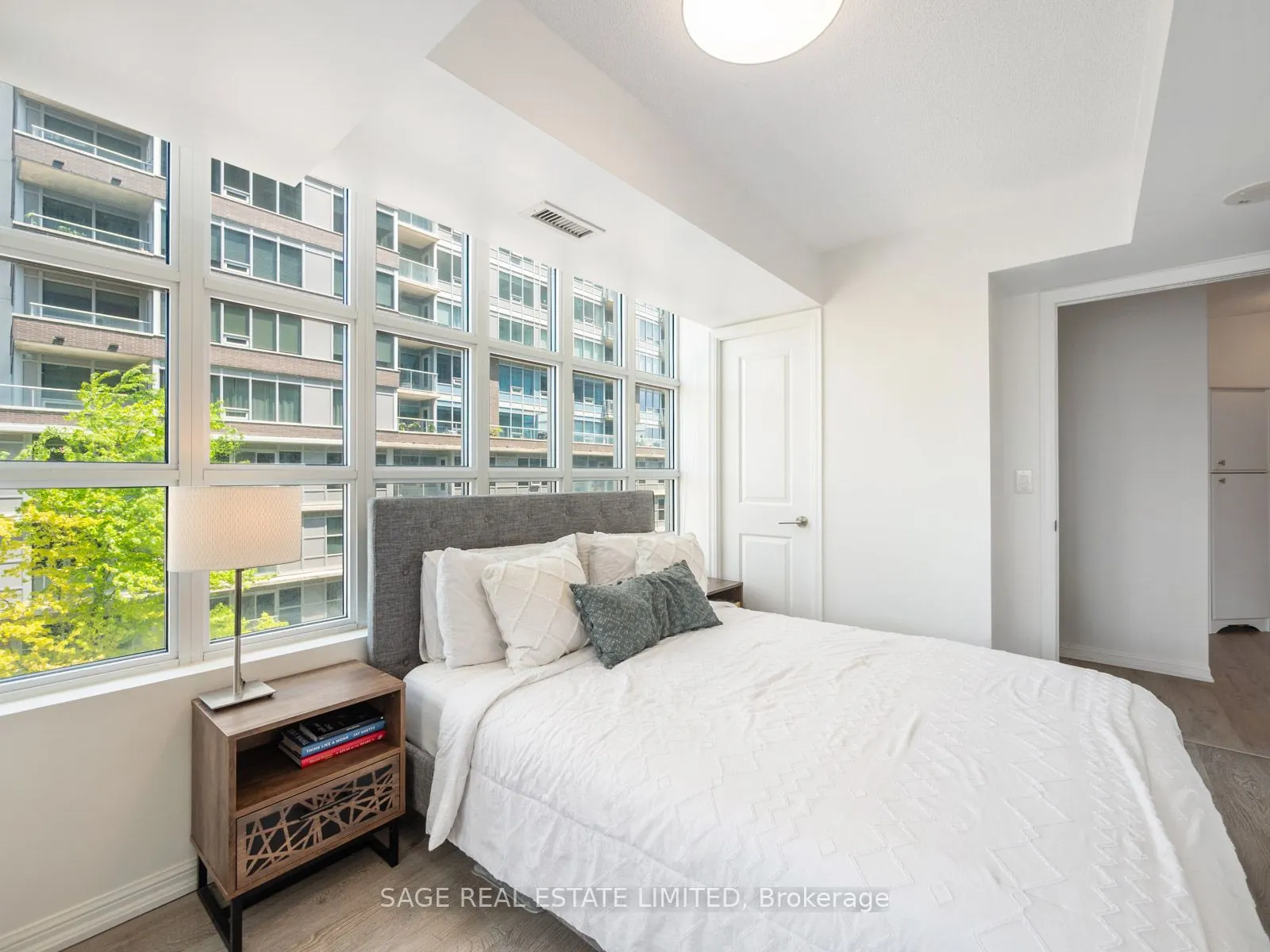 65 East Liberty Street, #515
