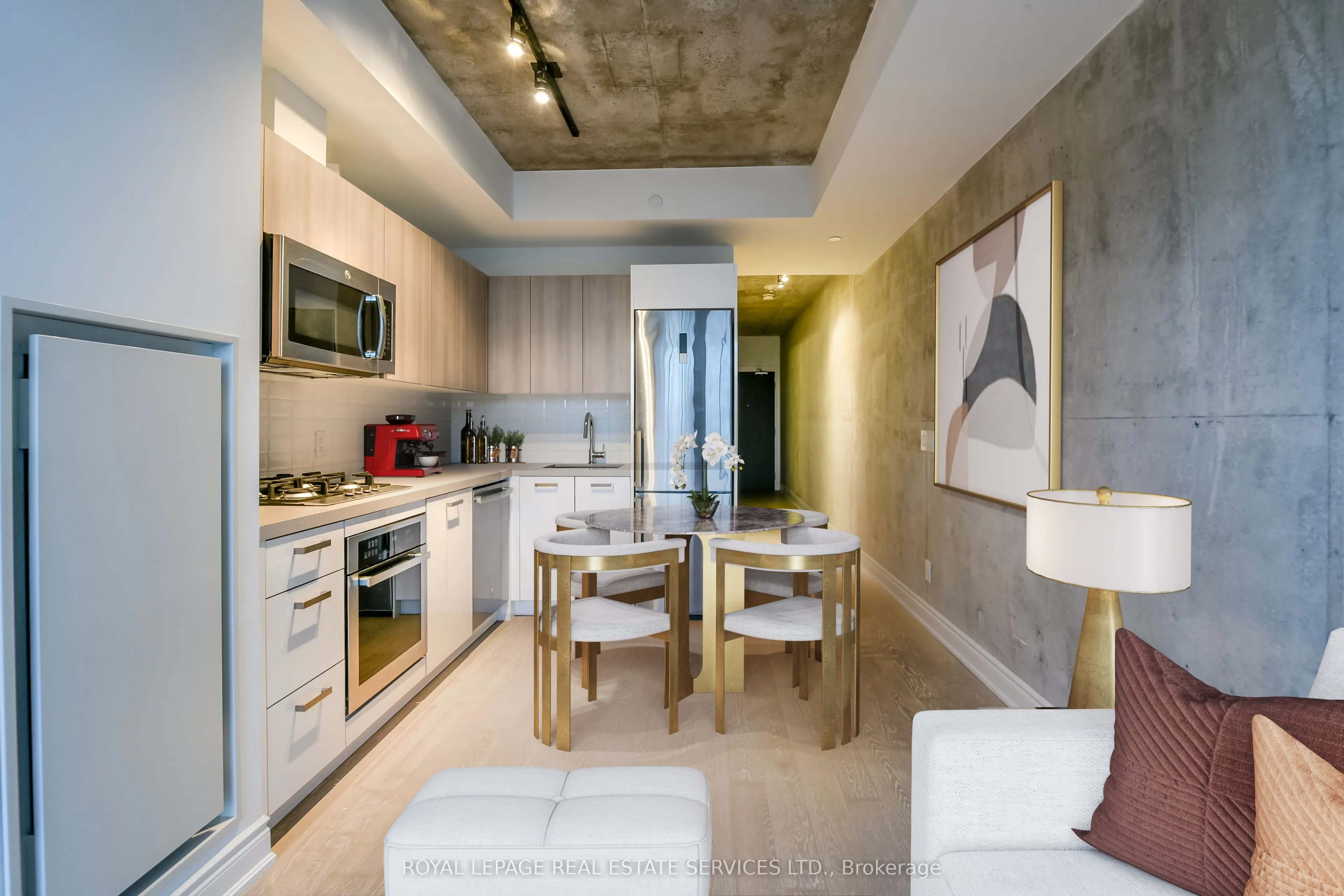608 Richmond Street W, #507