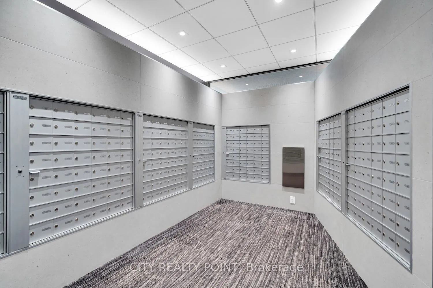 33 Isabella Street, #1701