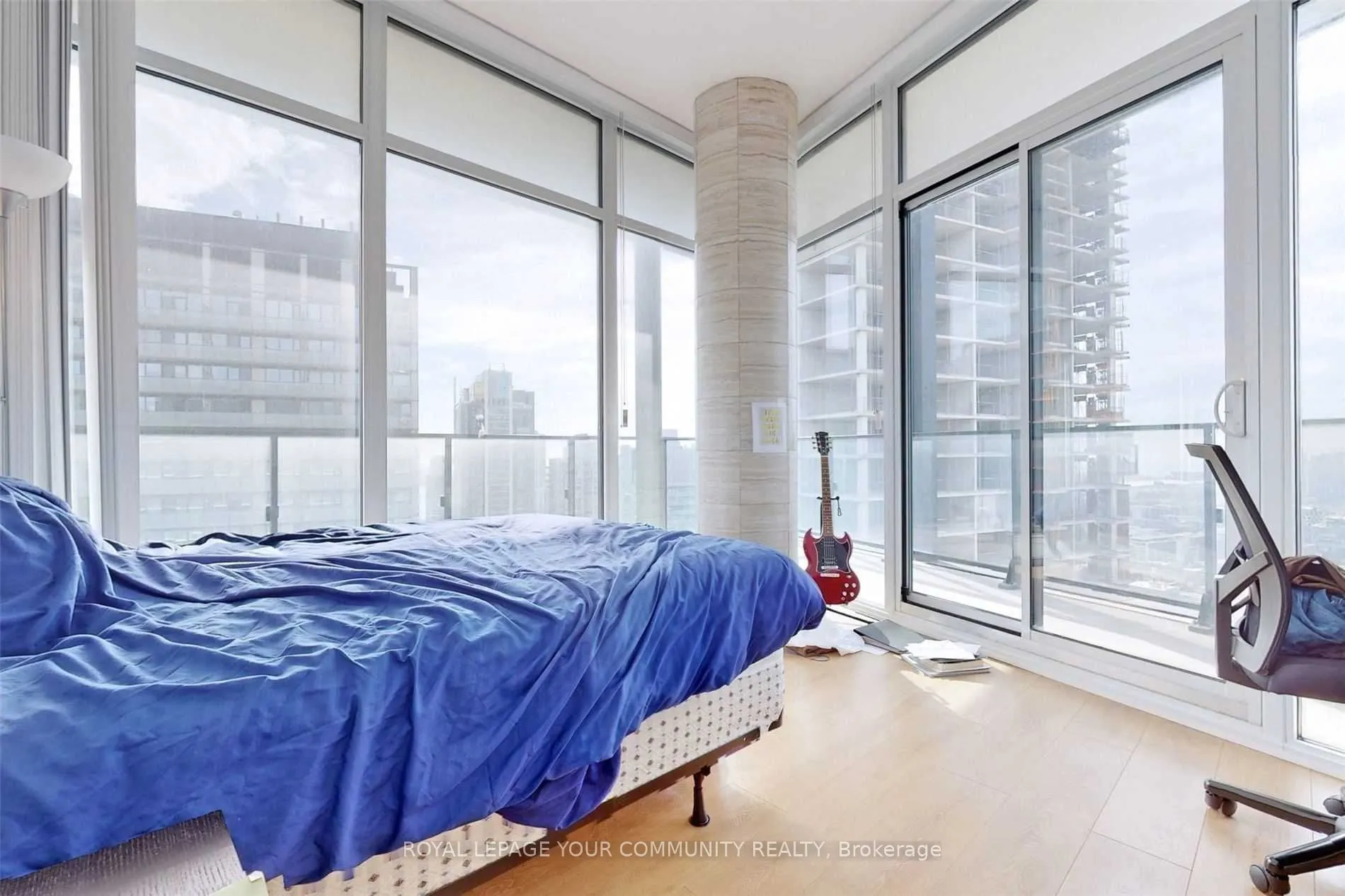 125 Peter Street, #3501