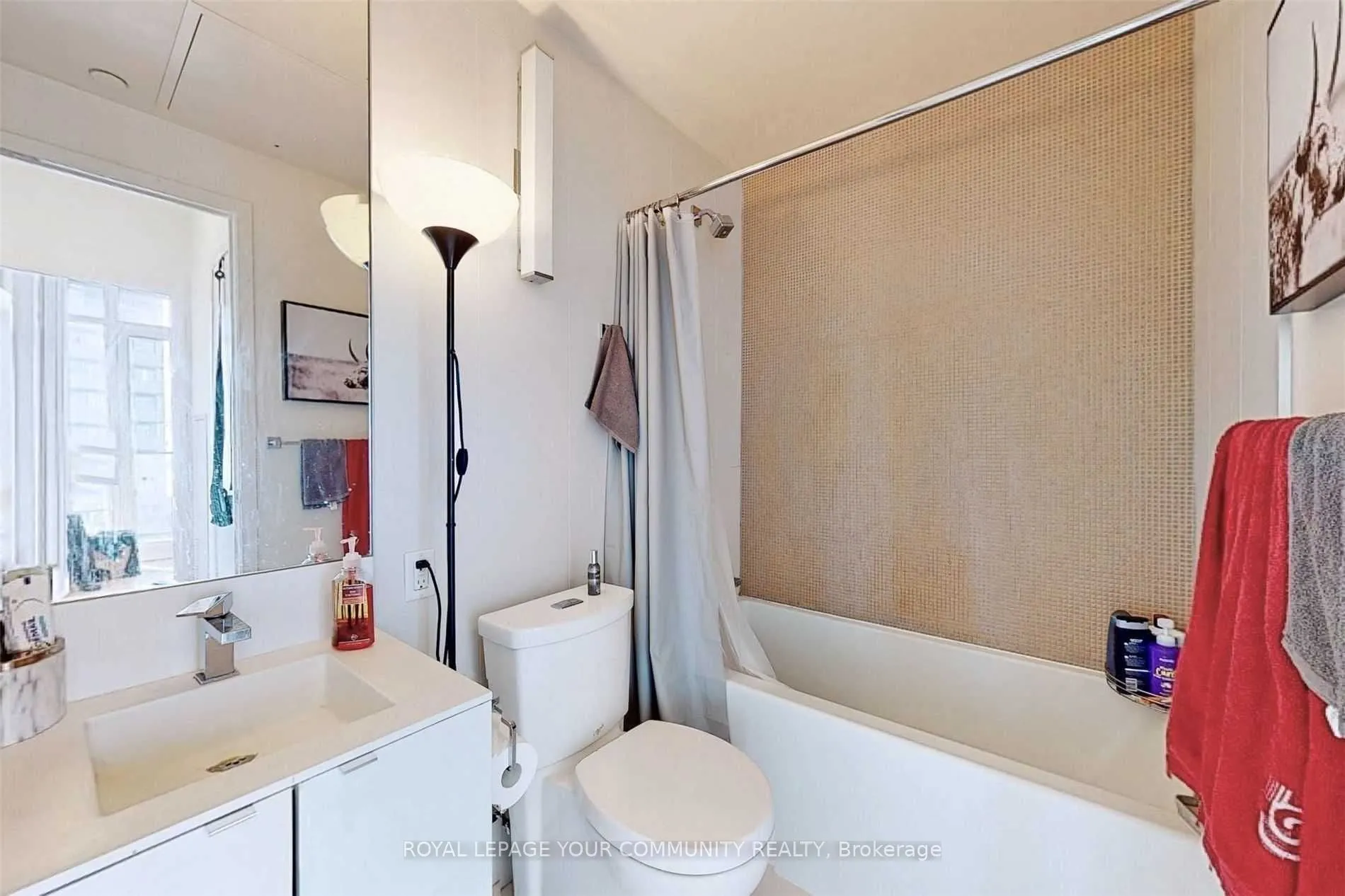 125 Peter Street, #3501