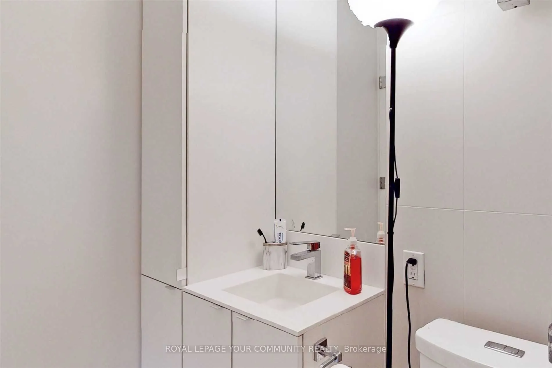 125 Peter Street, #3501