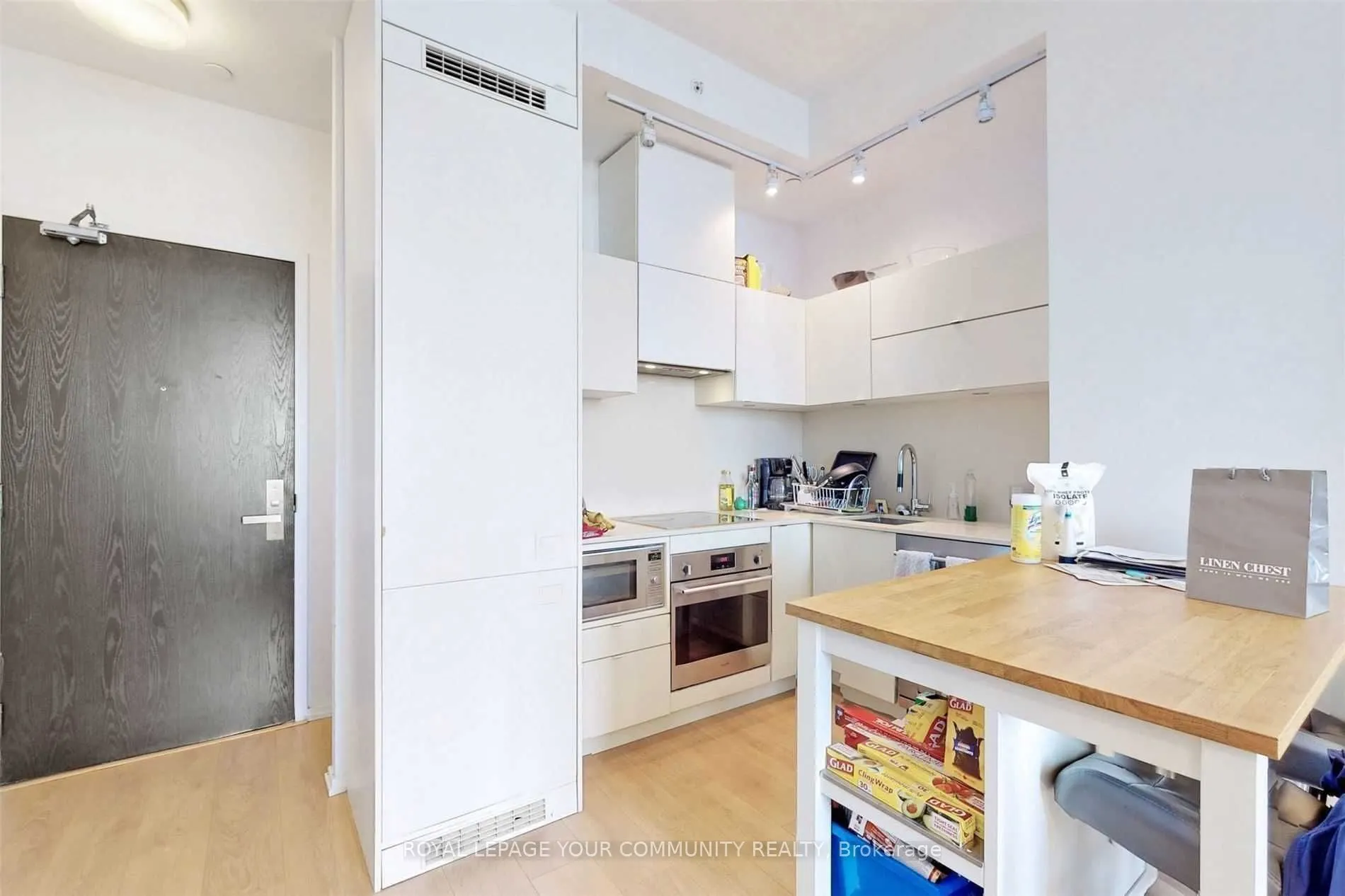 125 Peter Street, #3501