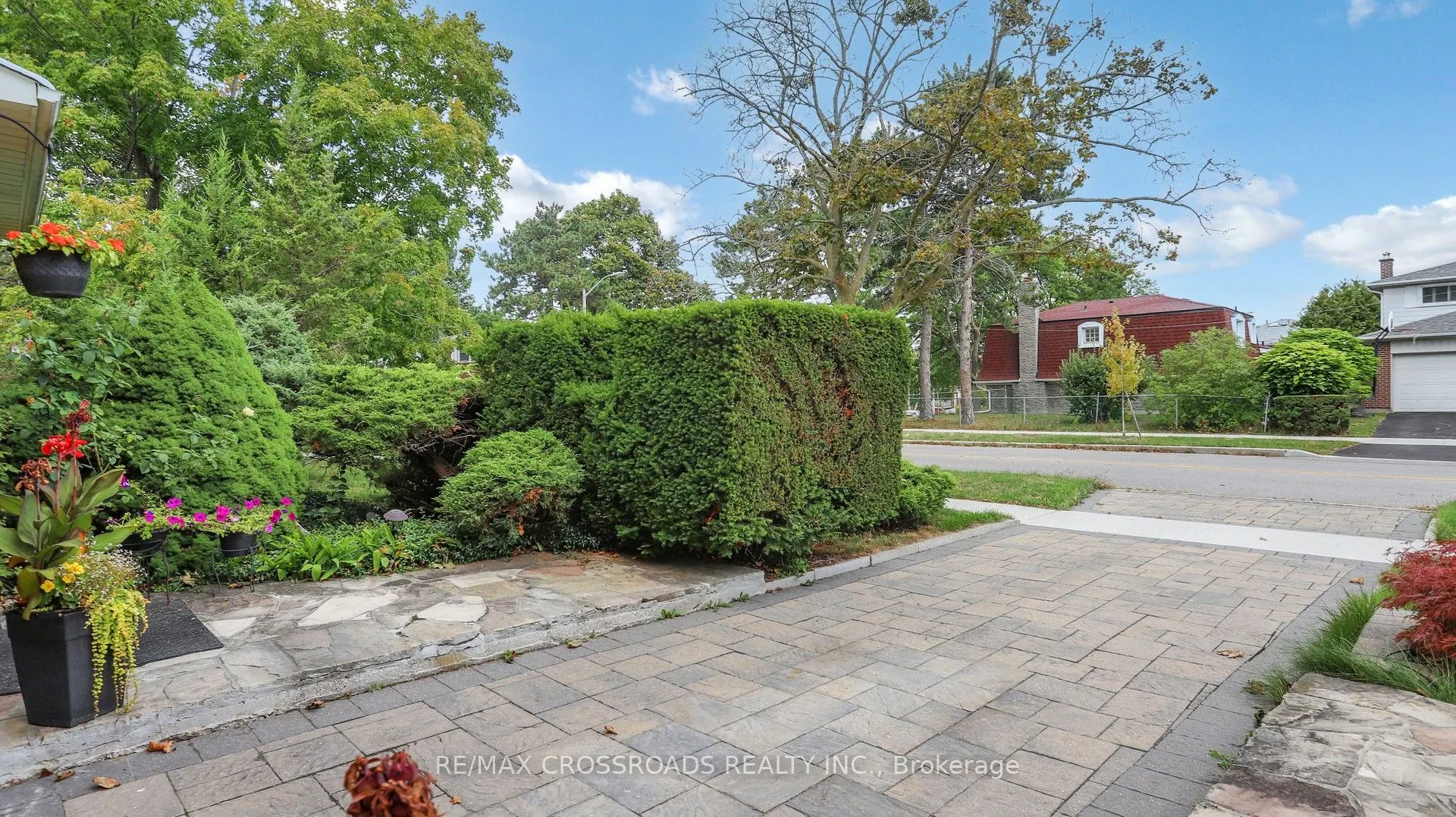 218 Kingslake Road