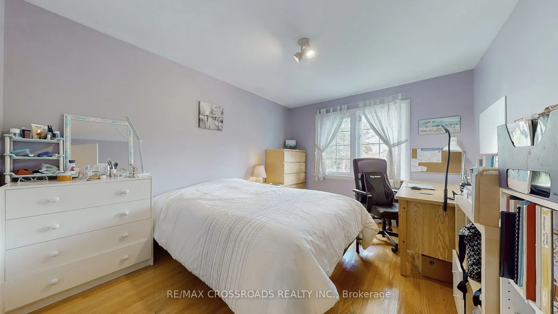 218 Kingslake Road