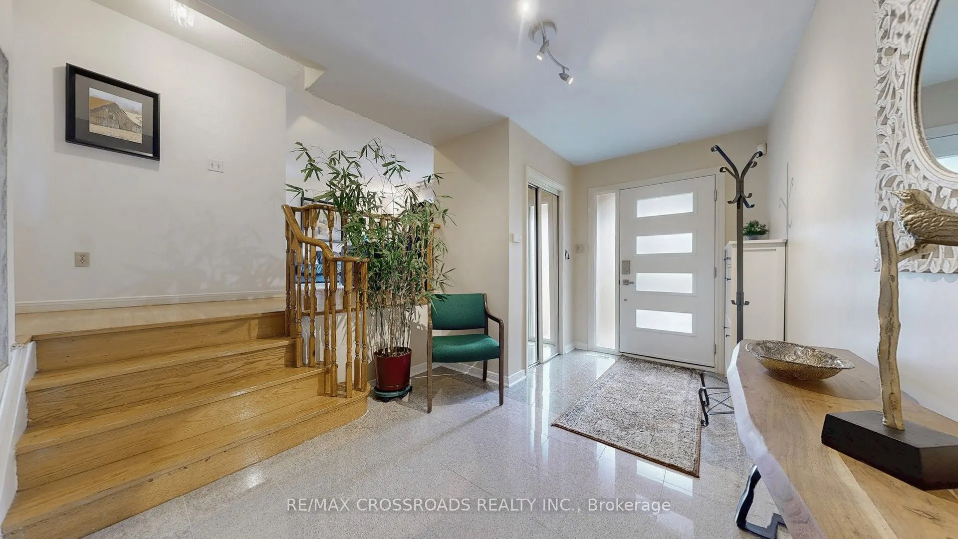 218 Kingslake Road