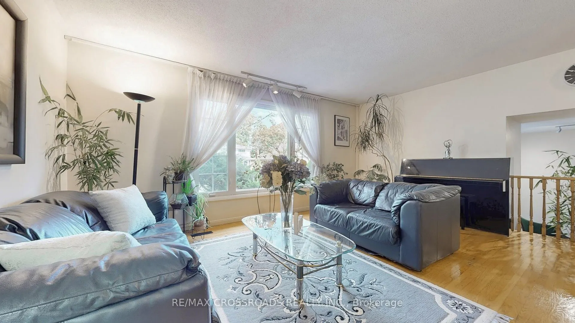 218 Kingslake Road
