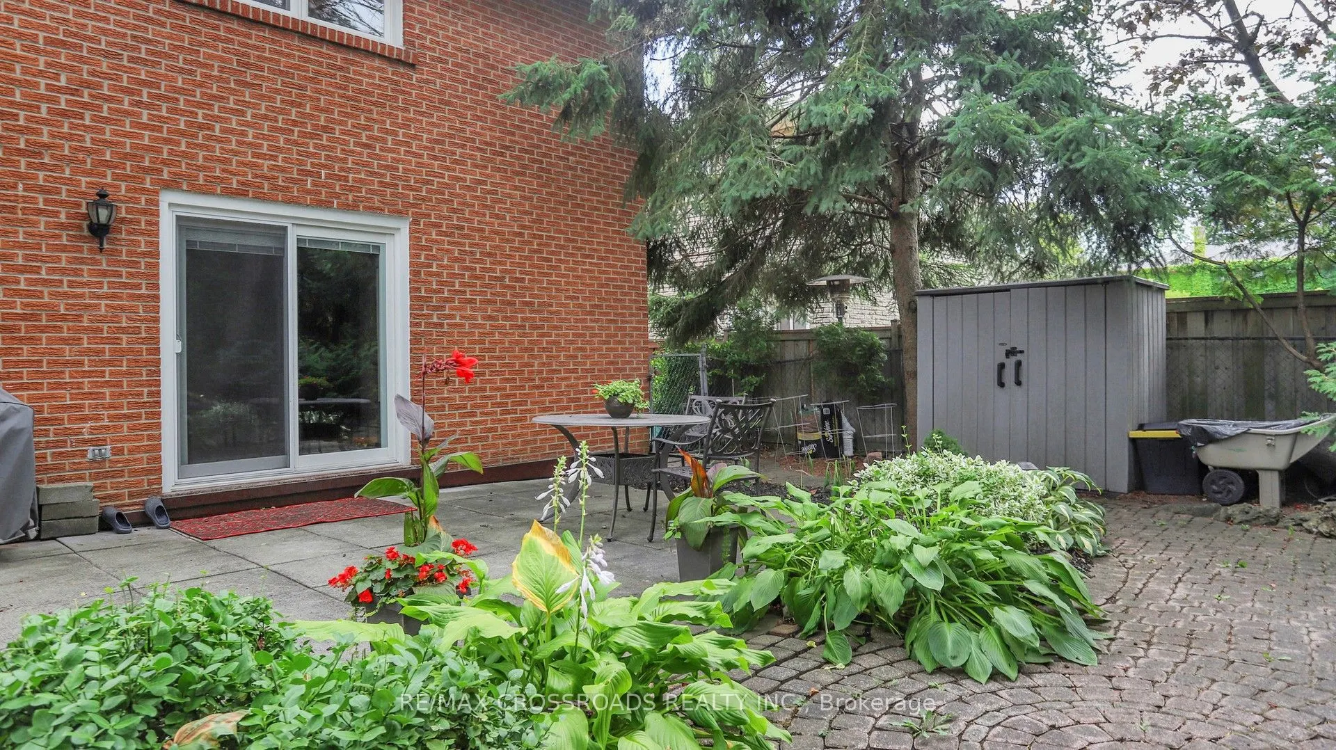 218 Kingslake Road