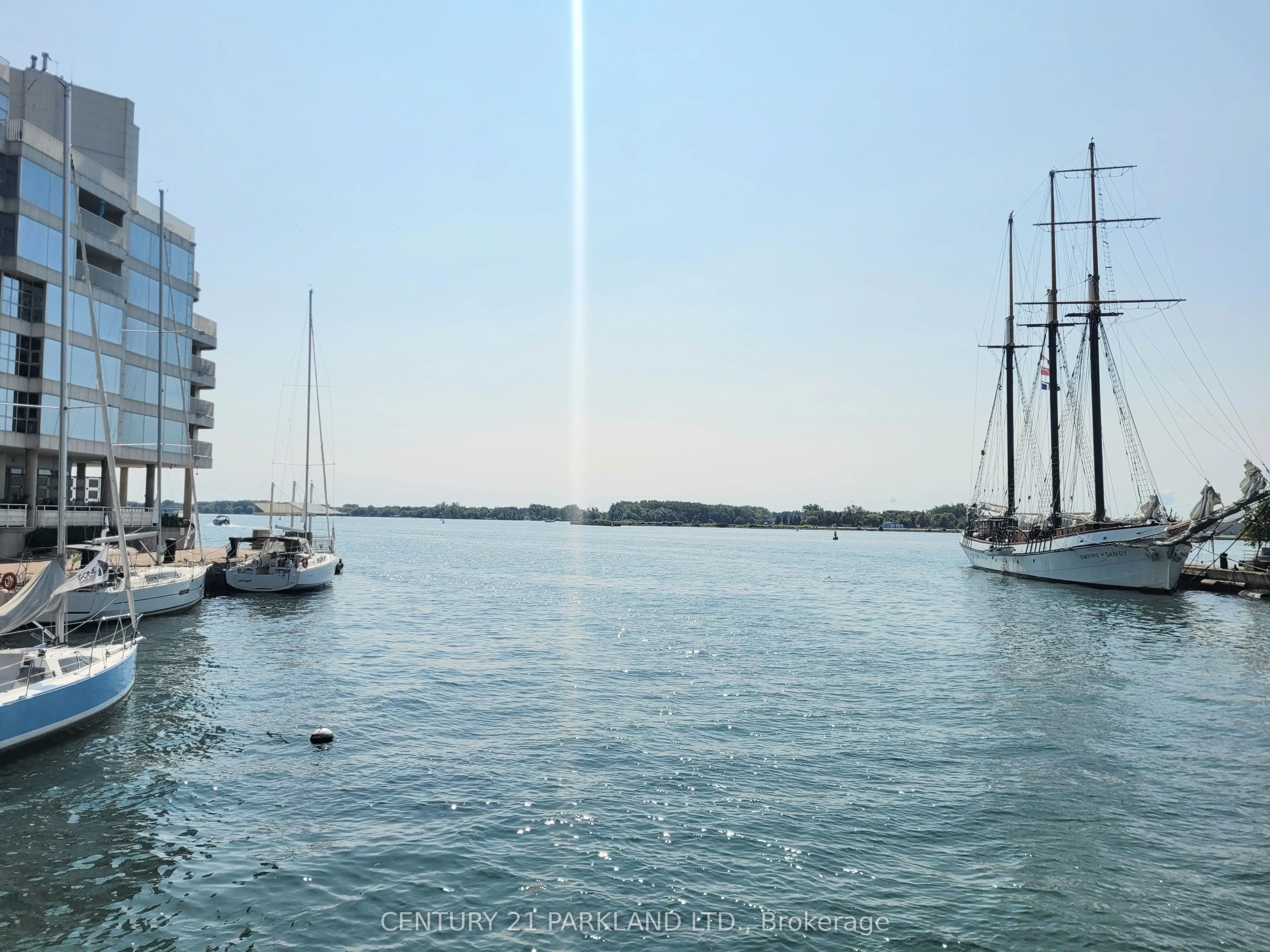 410 Queens Quay W, #718