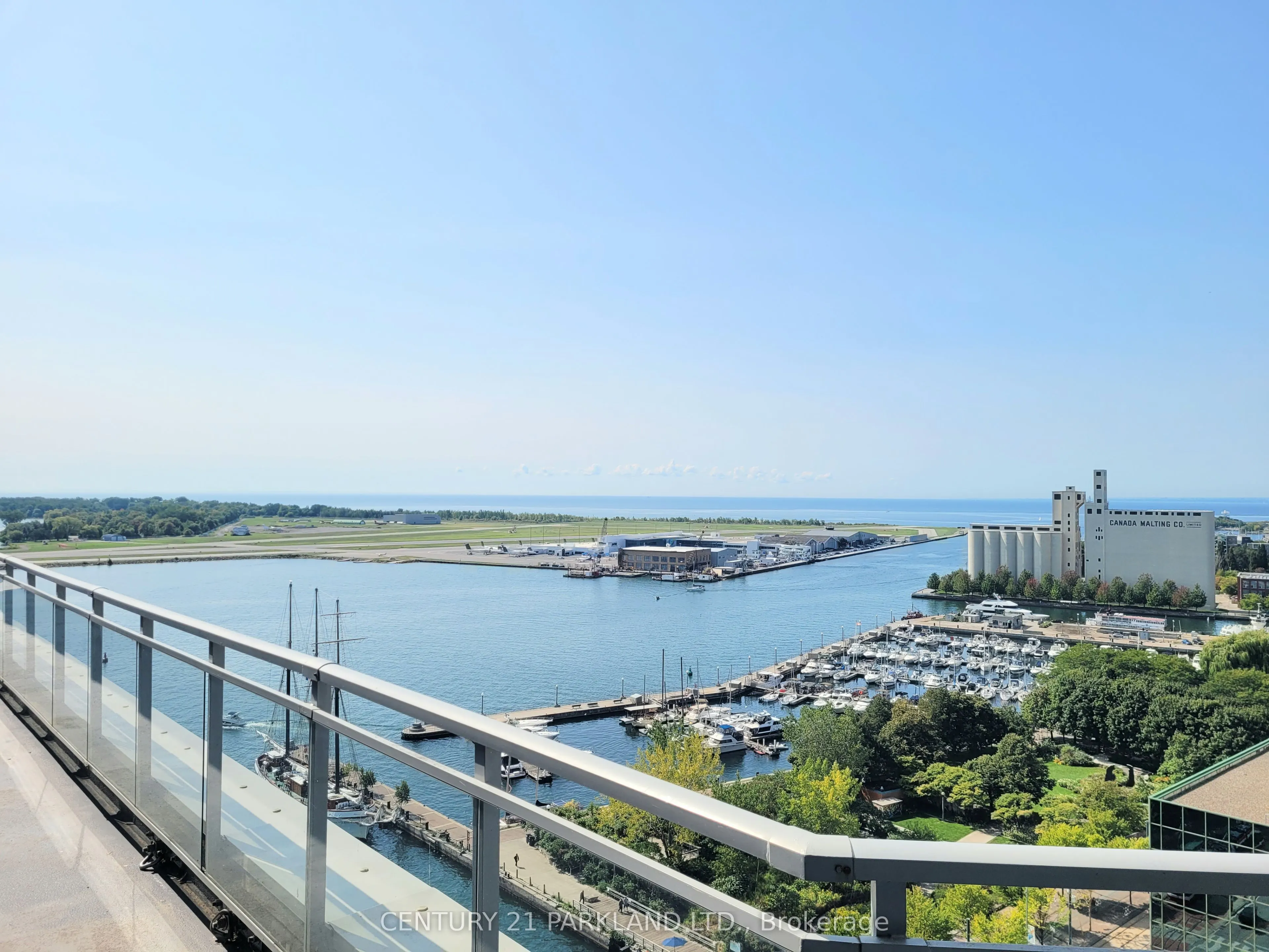 410 Queens Quay W, #718