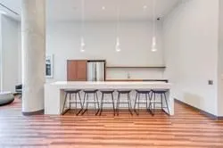 120 Varna Drive, #818