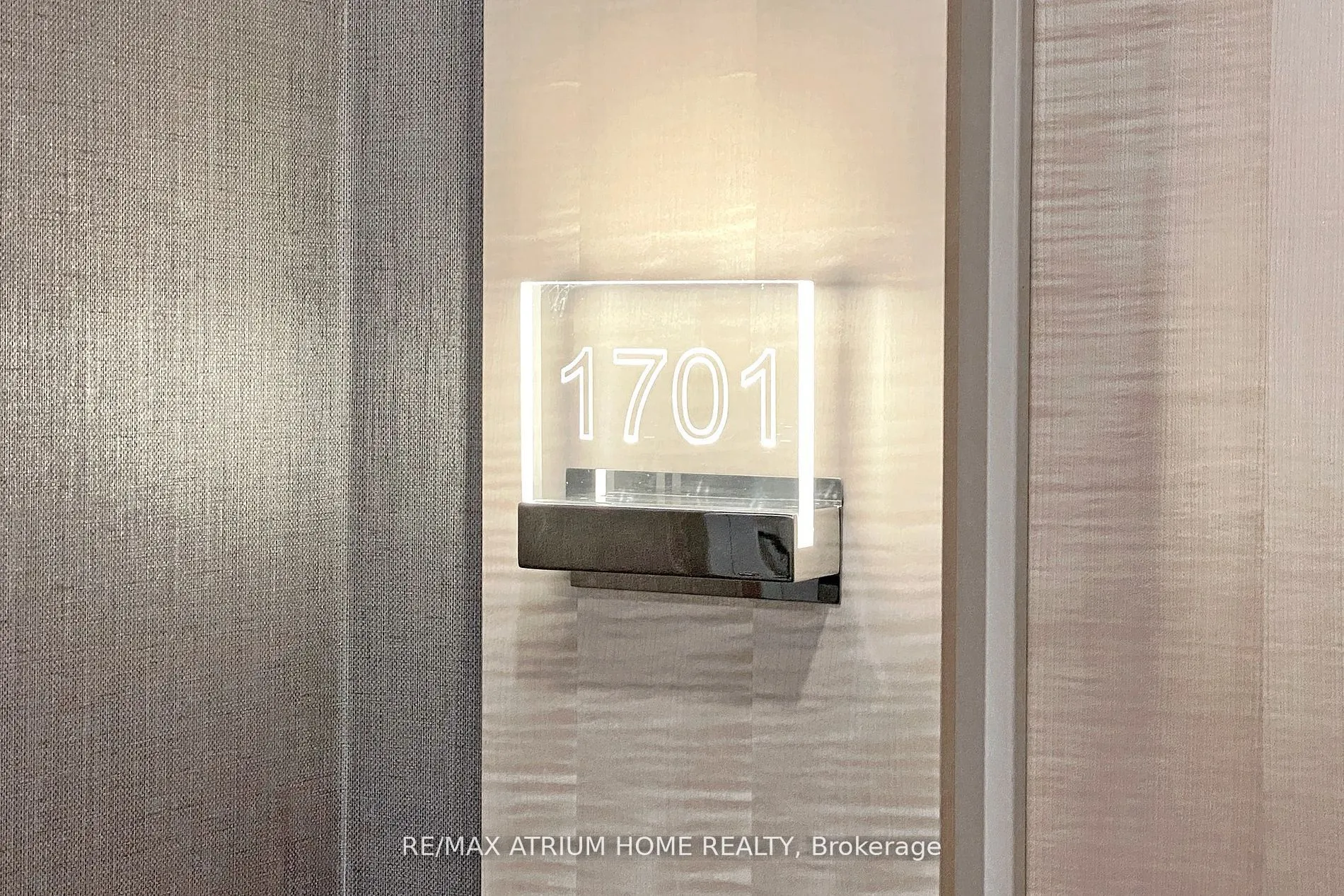 45 Charles Street E, #1701