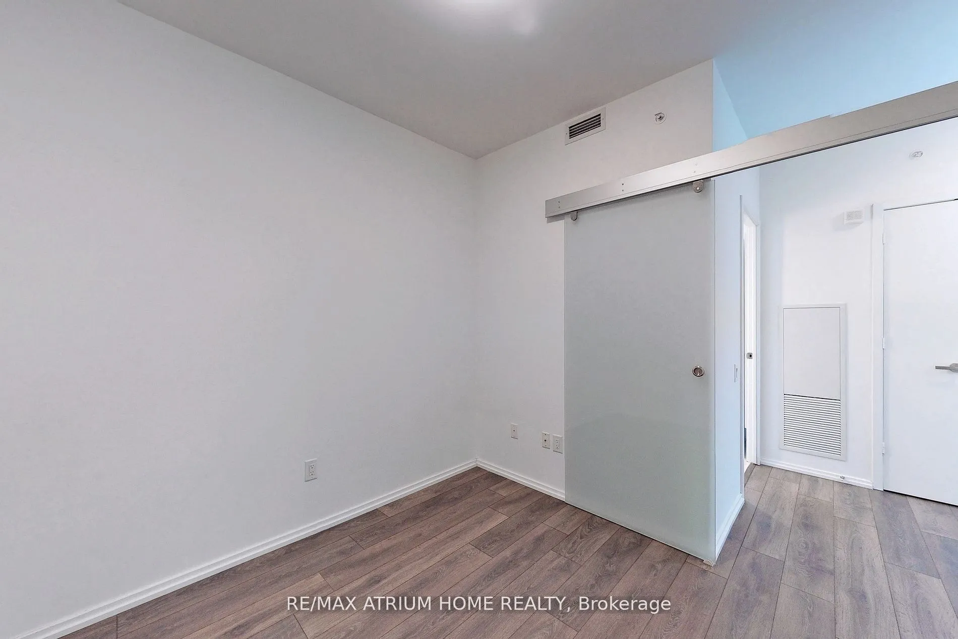 45 Charles Street E, #1701