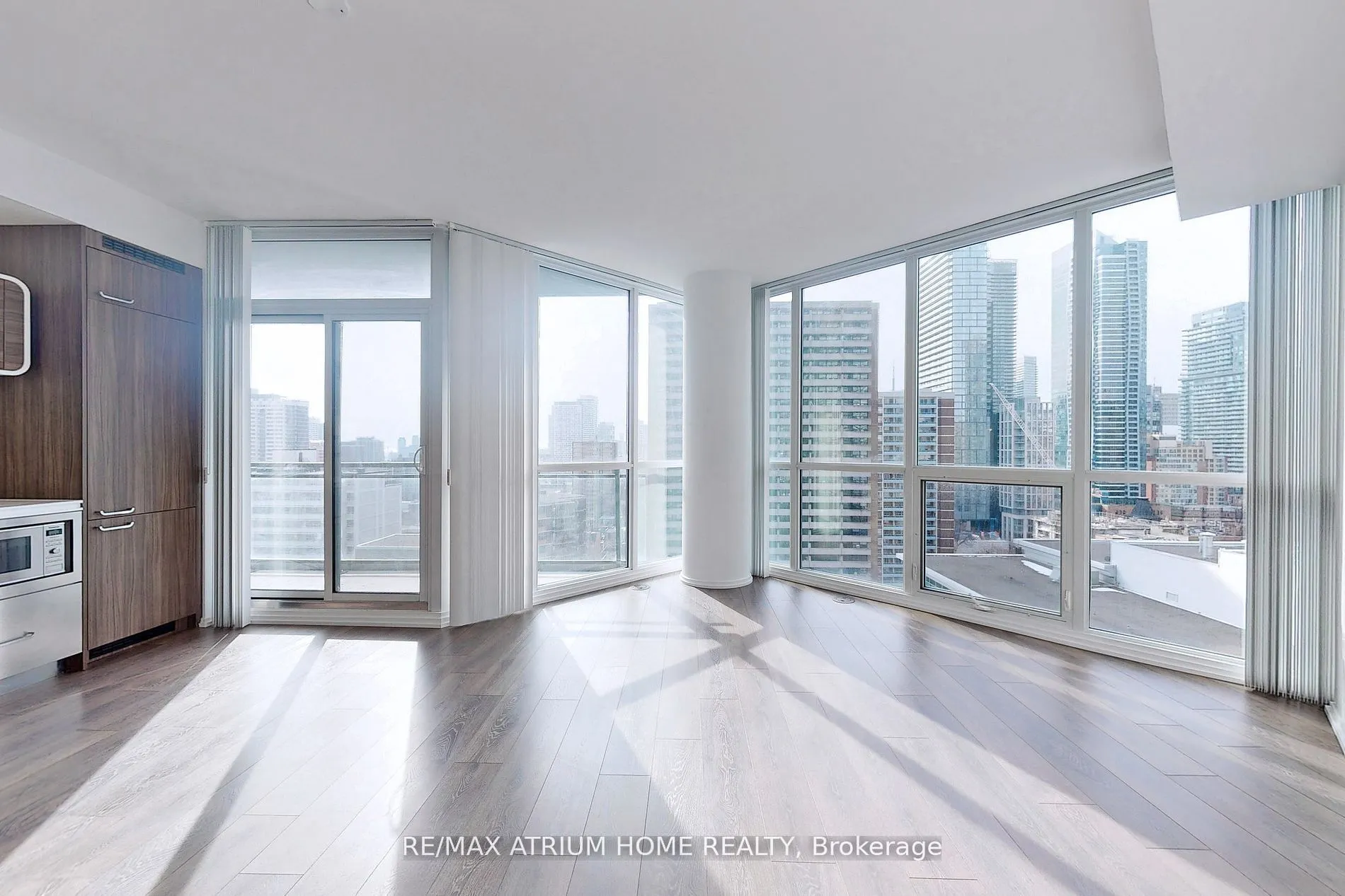 45 Charles Street E, #1701