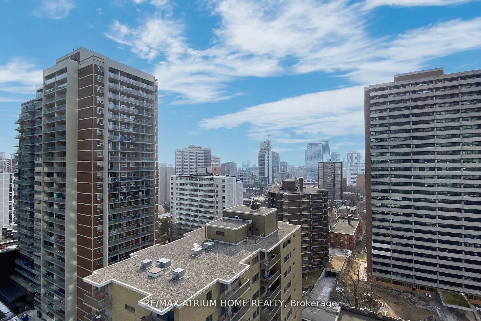 45 Charles Street E, #1701