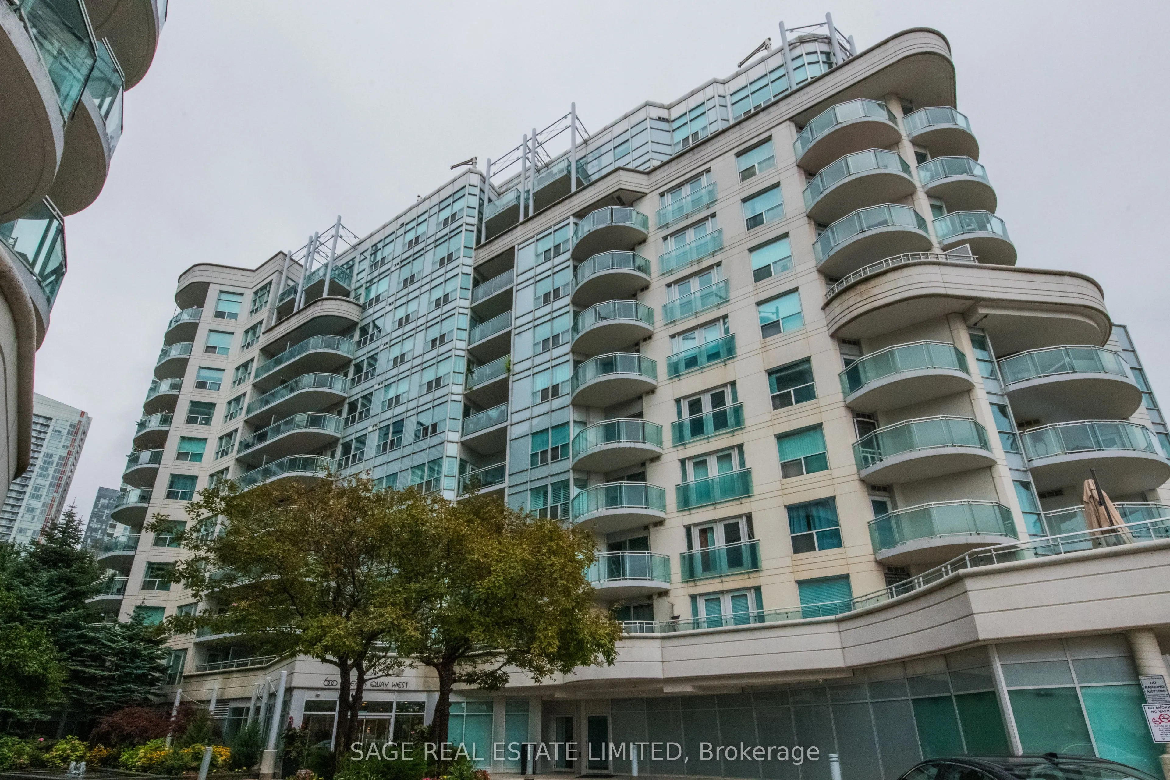 600 Queens Quay W, #531