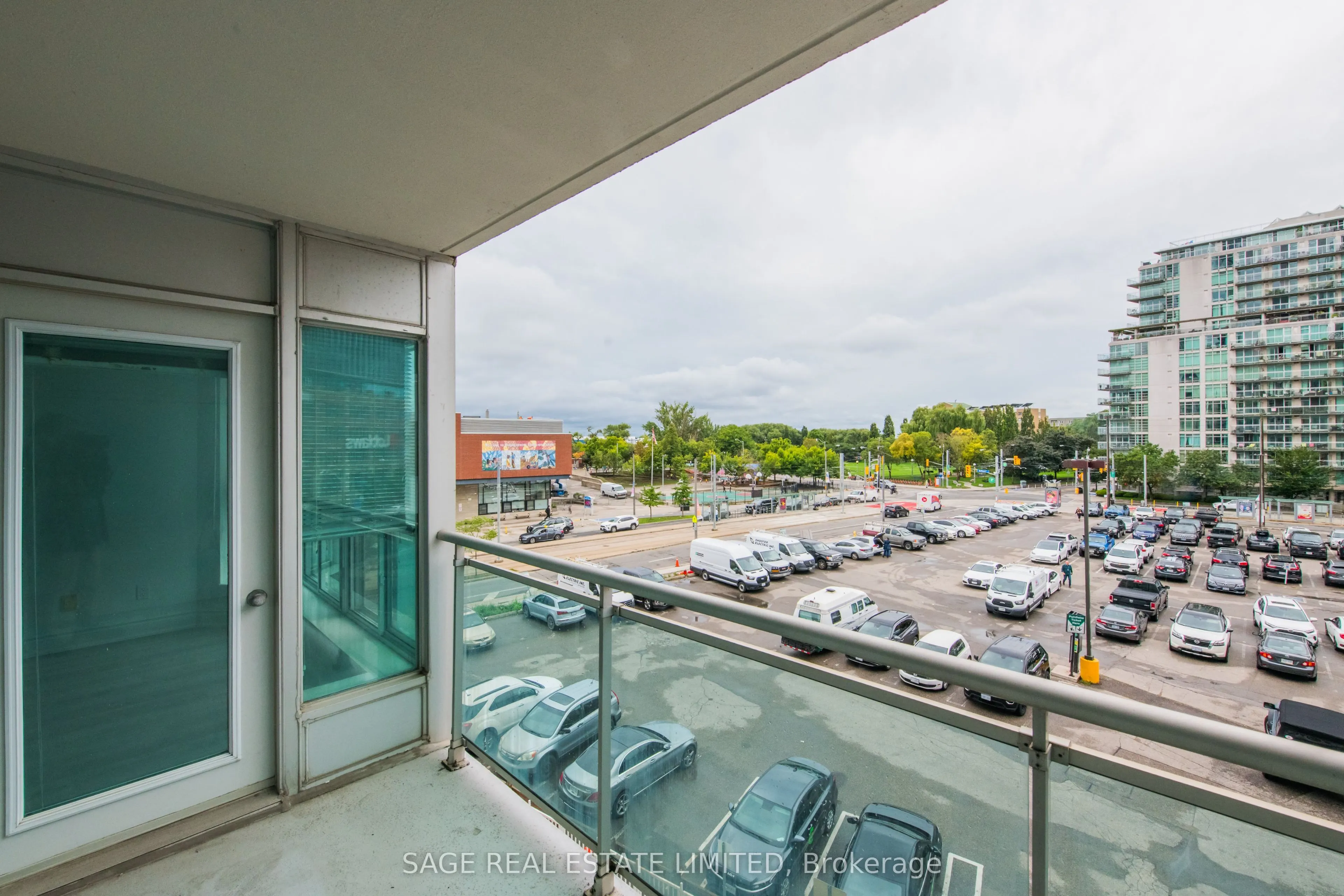 600 Queens Quay W, #531