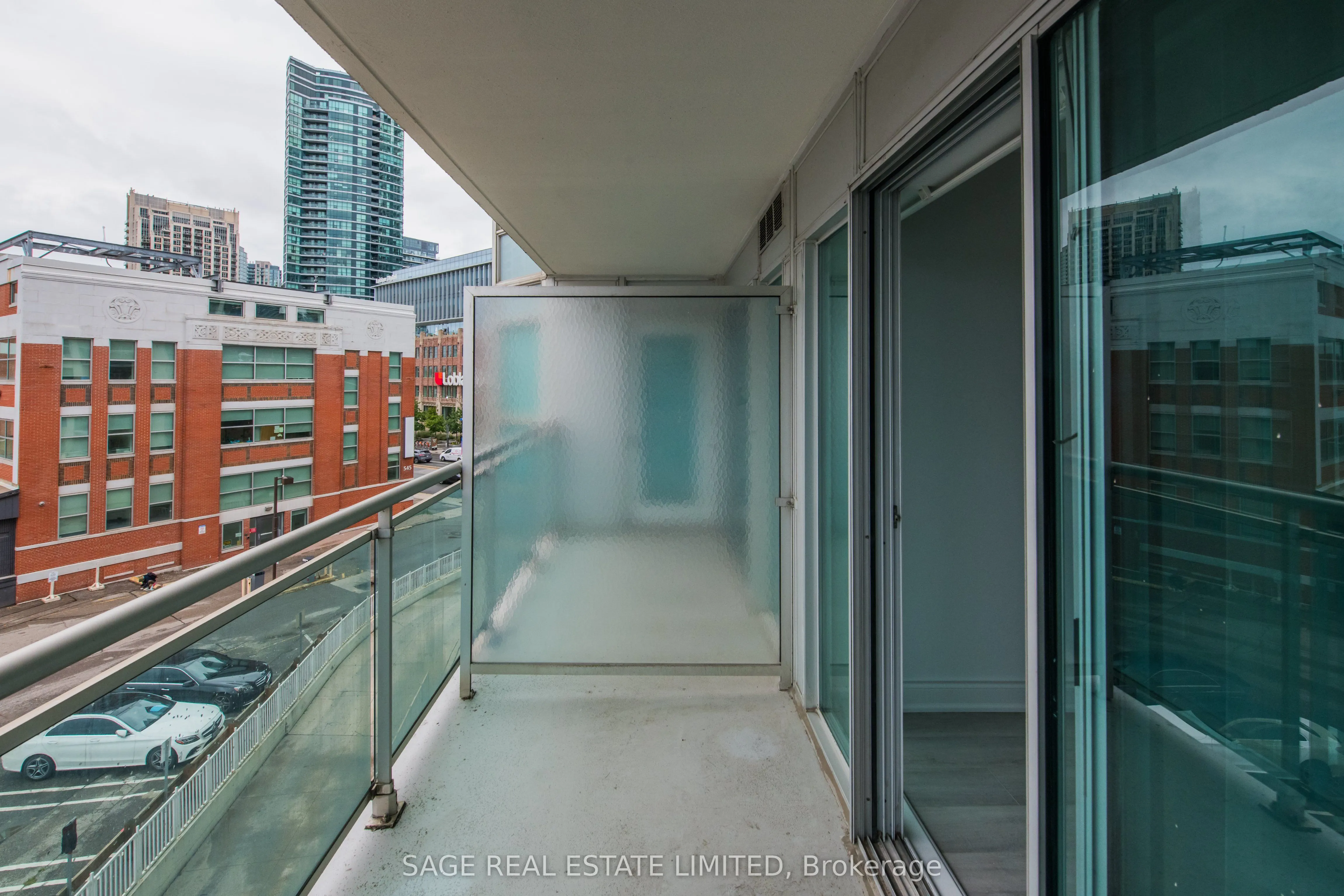 600 Queens Quay W, #531