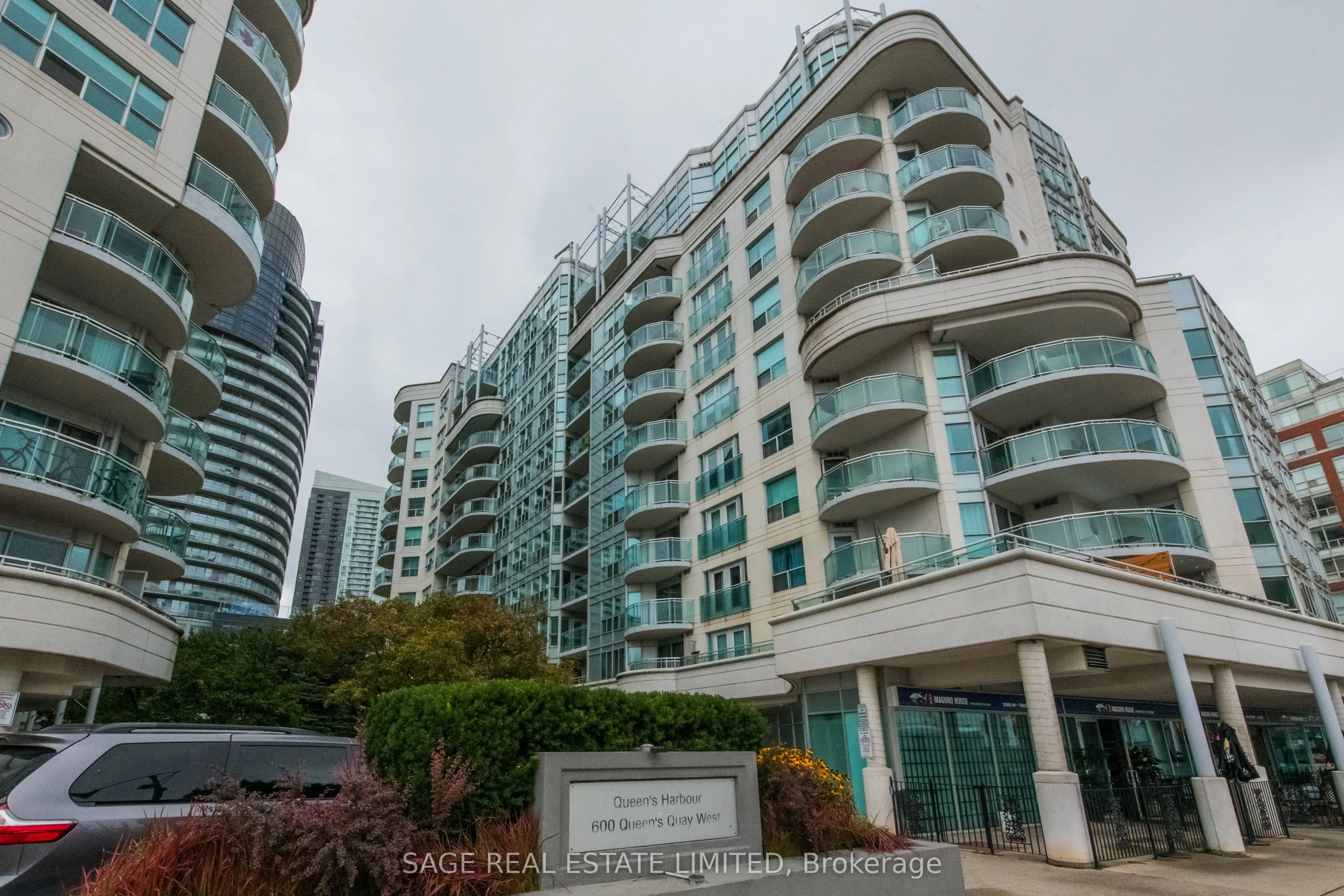 600 Queens Quay W, #531