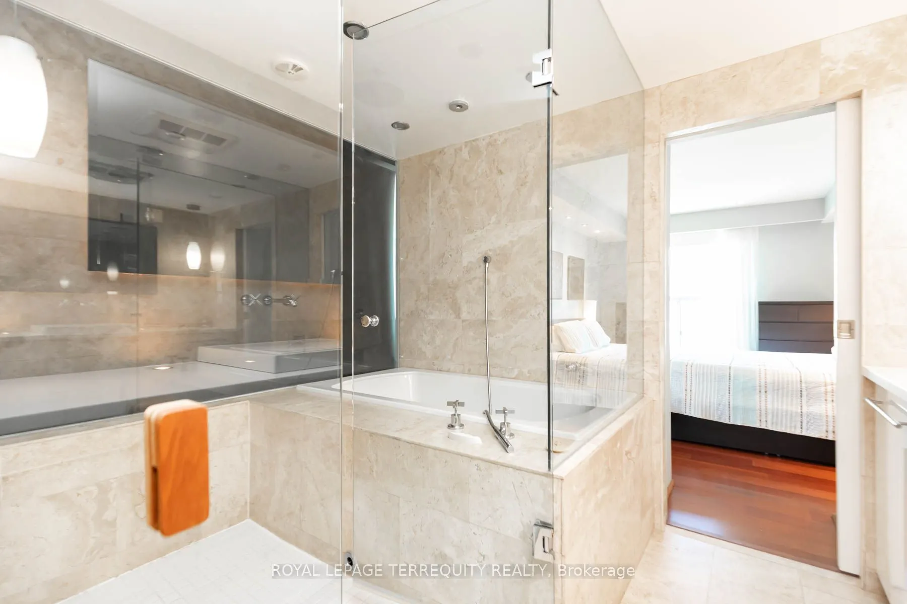 99 Harbour Square, #708 ST
