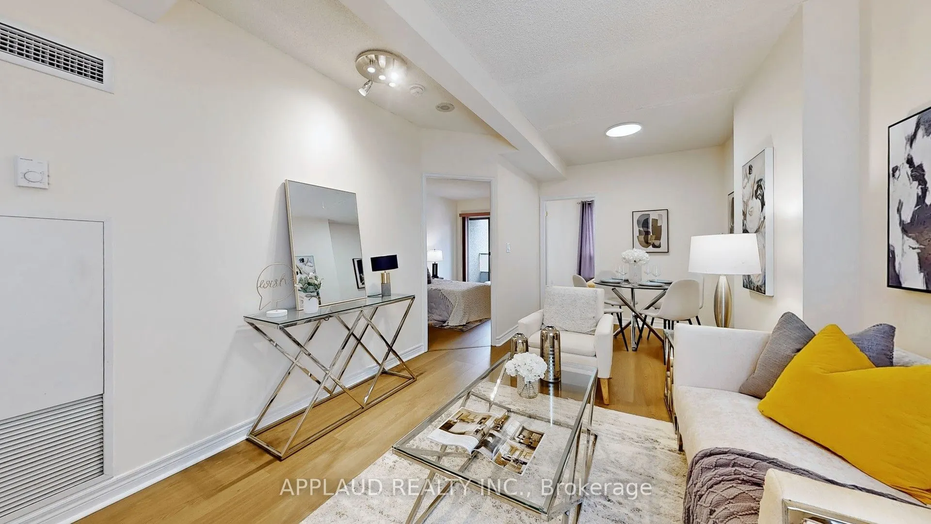 55 Bloor Street E, #1507