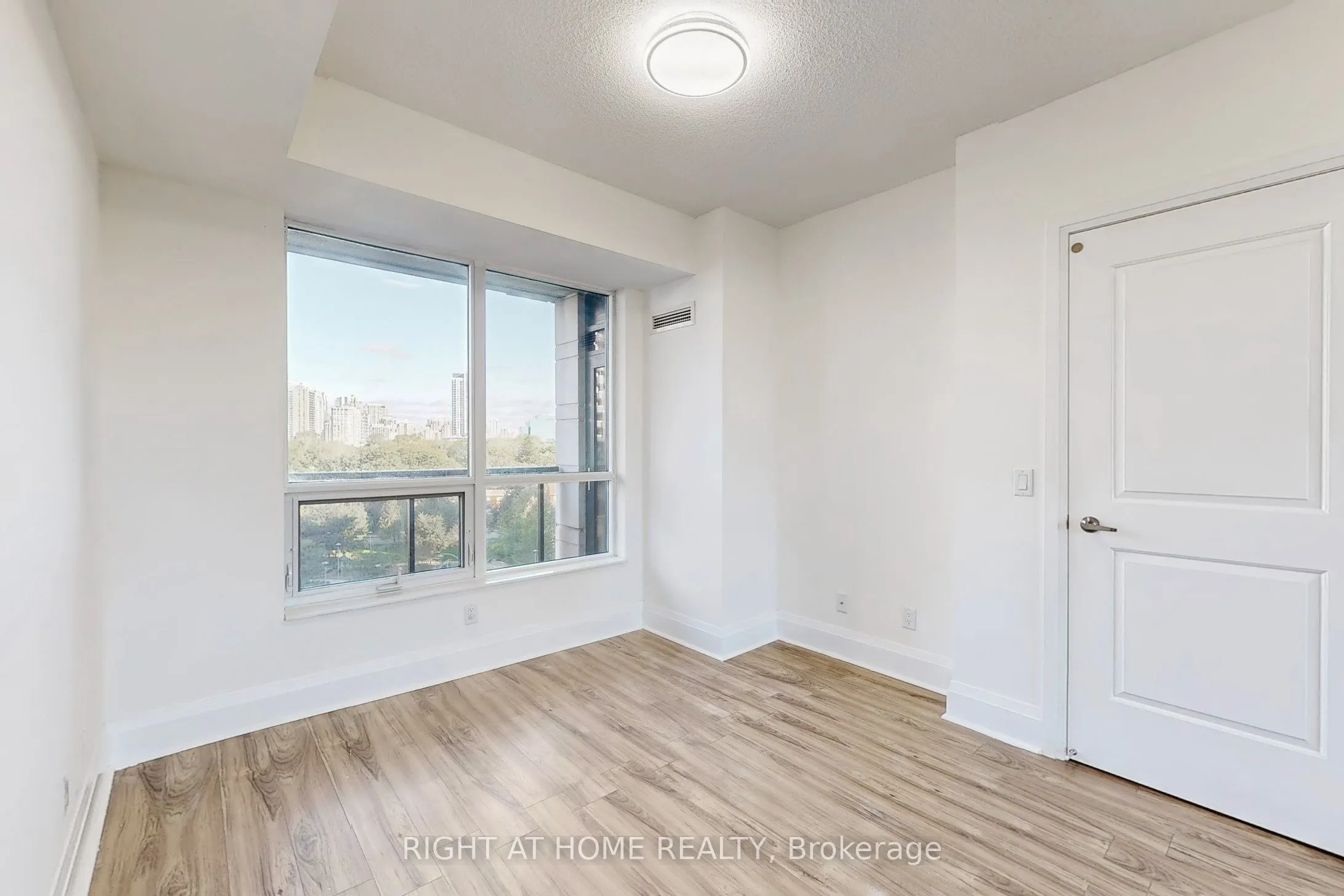 100 Harrison Garden Boulevard, #17