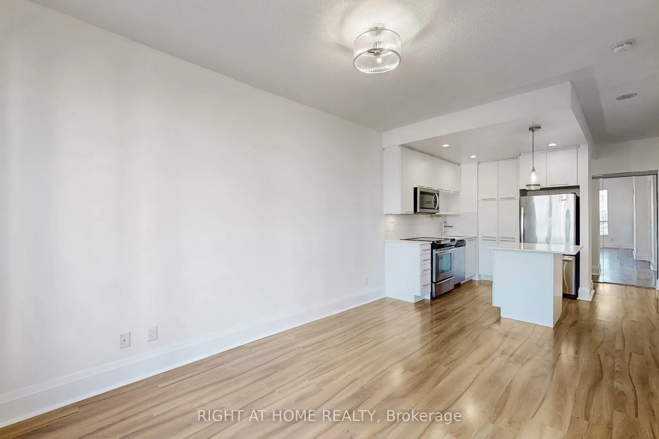 100 Harrison Garden Boulevard, #17