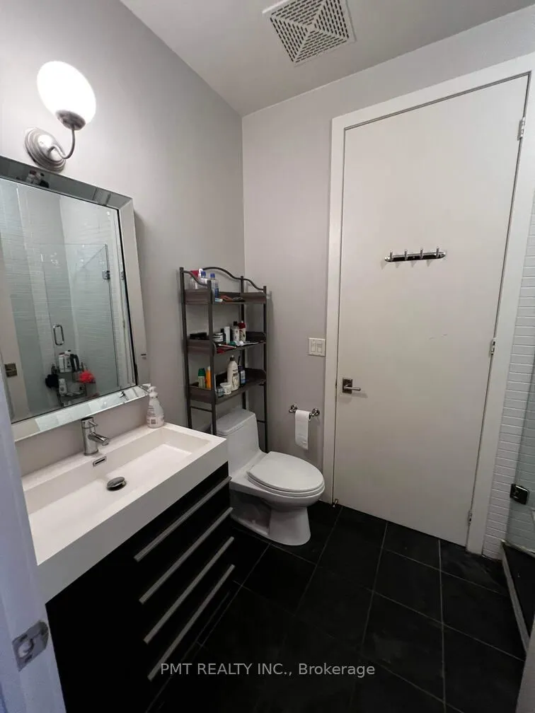 23 Brant Street, #312