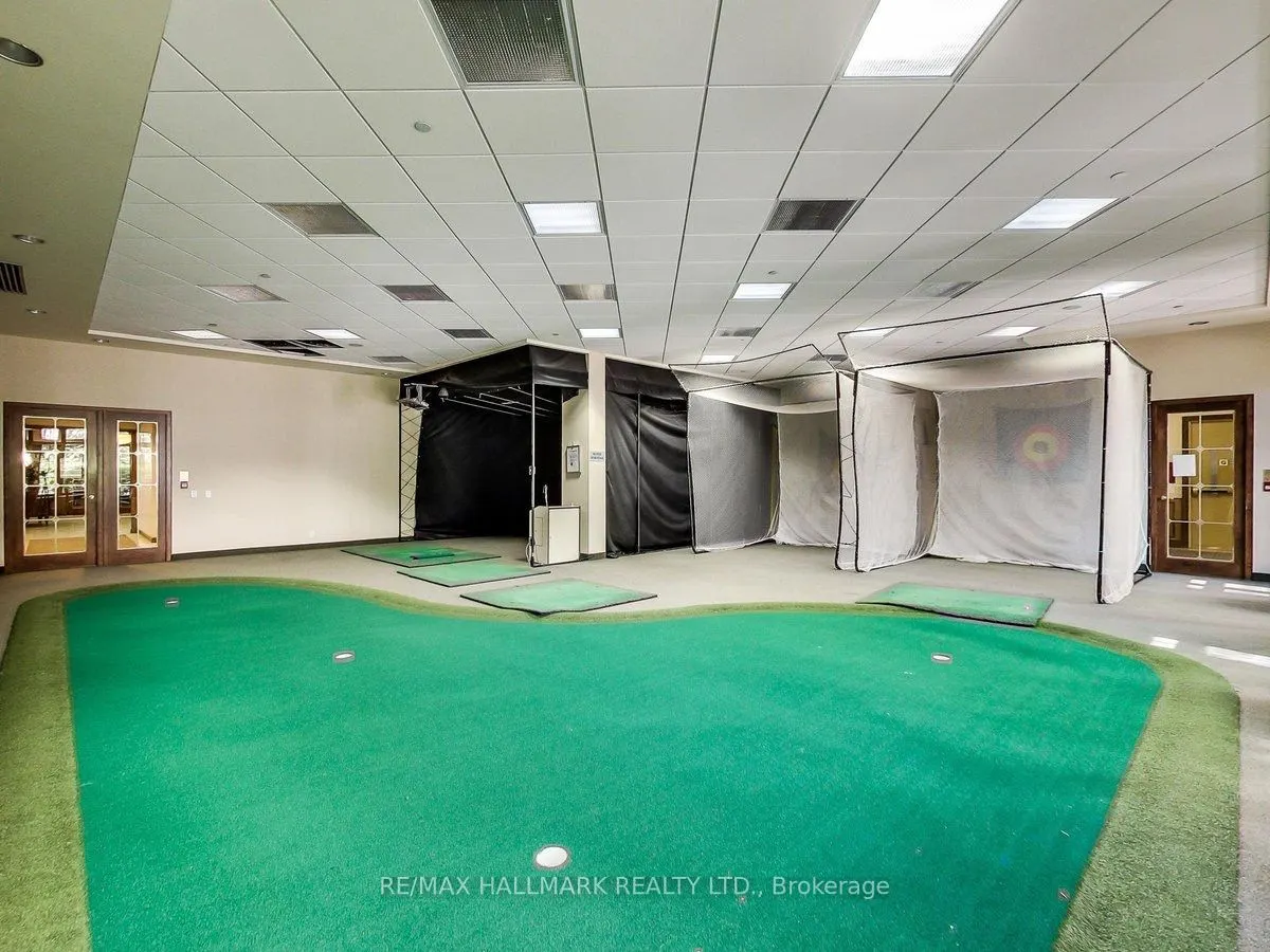 80 Harrison Garden Boulevard, #1821