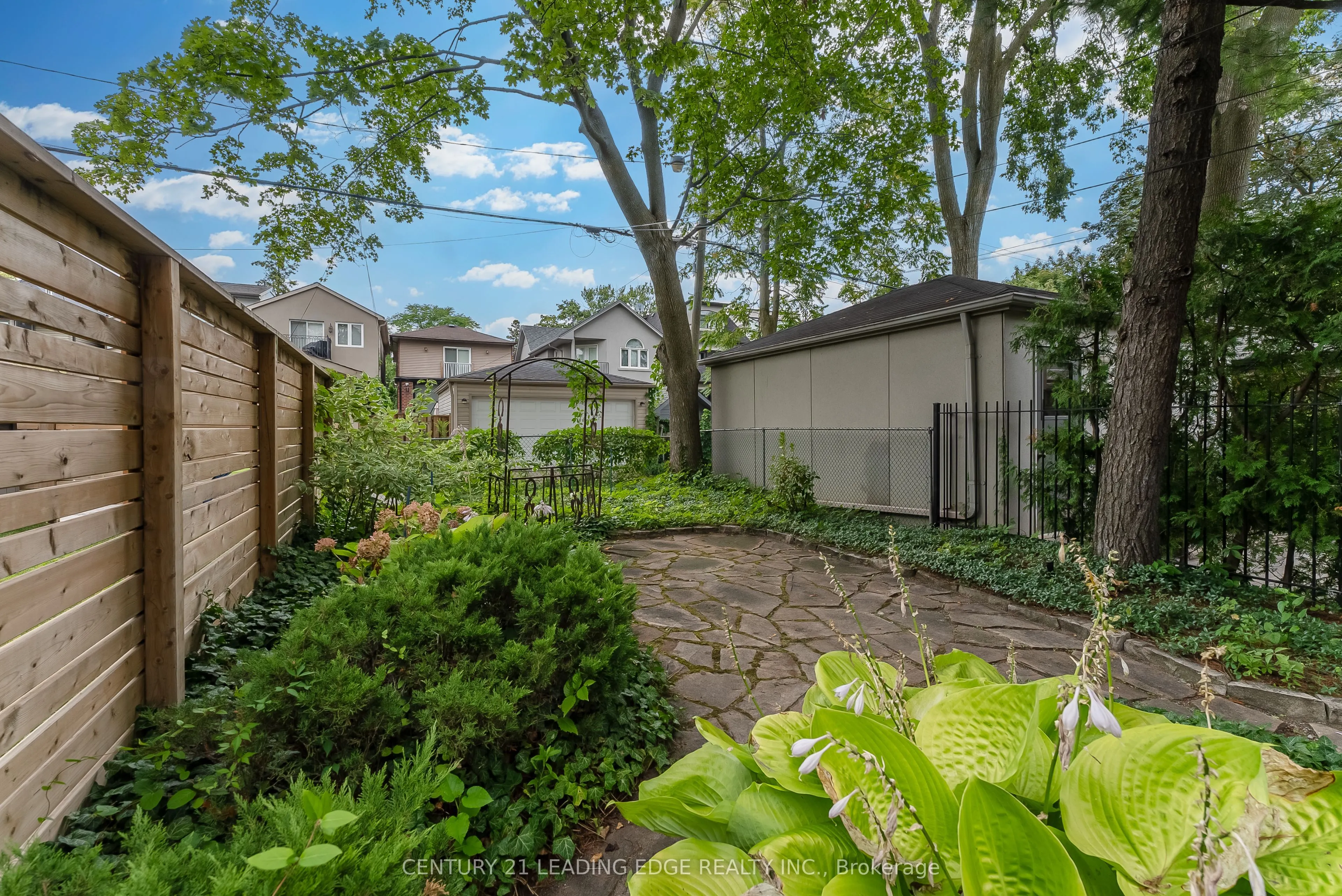 134 Bedford Park Avenue